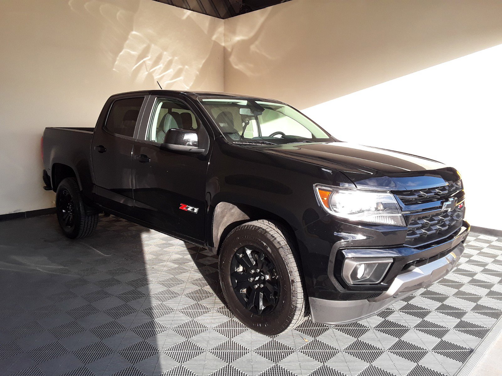 2022 Chevrolet Colorado 4WD Z71 Crew Cab 128