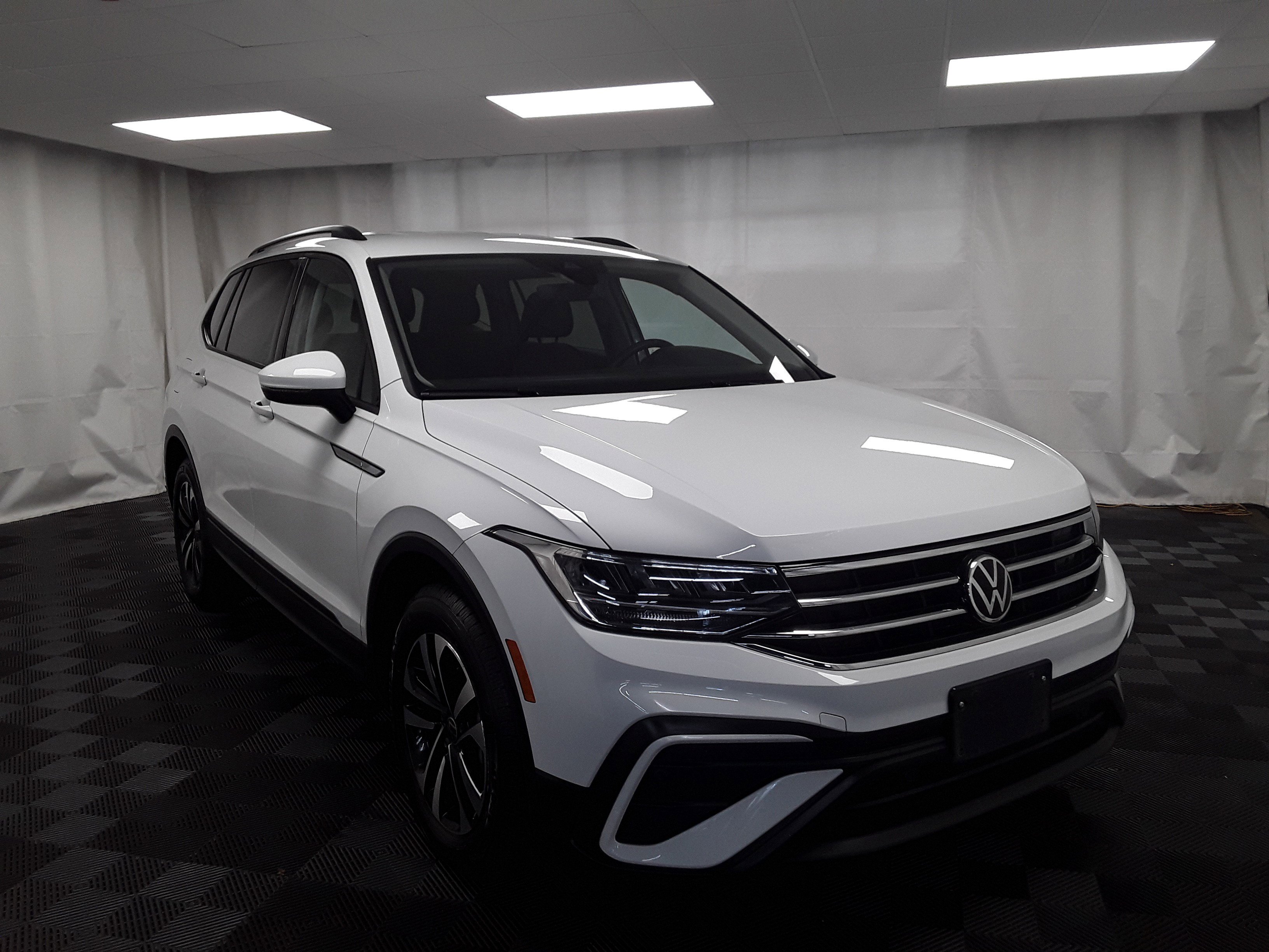 2024 Volkswagen Tiguan 2.0T S FWD