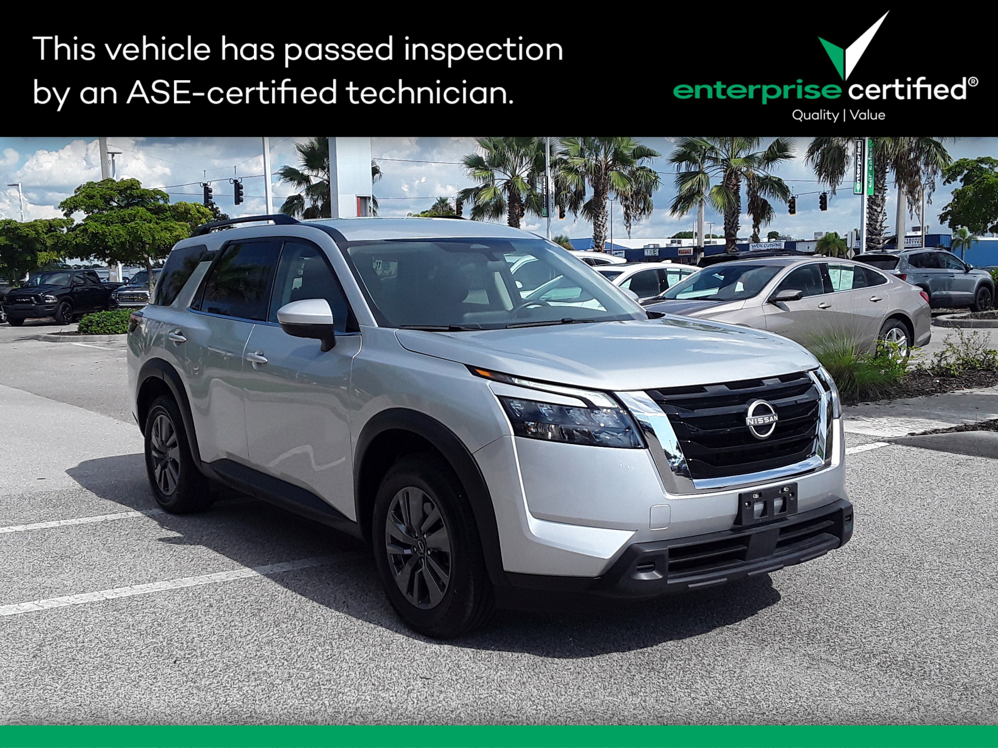 Used 2024 Nissan Pathfinder SV 2WD
