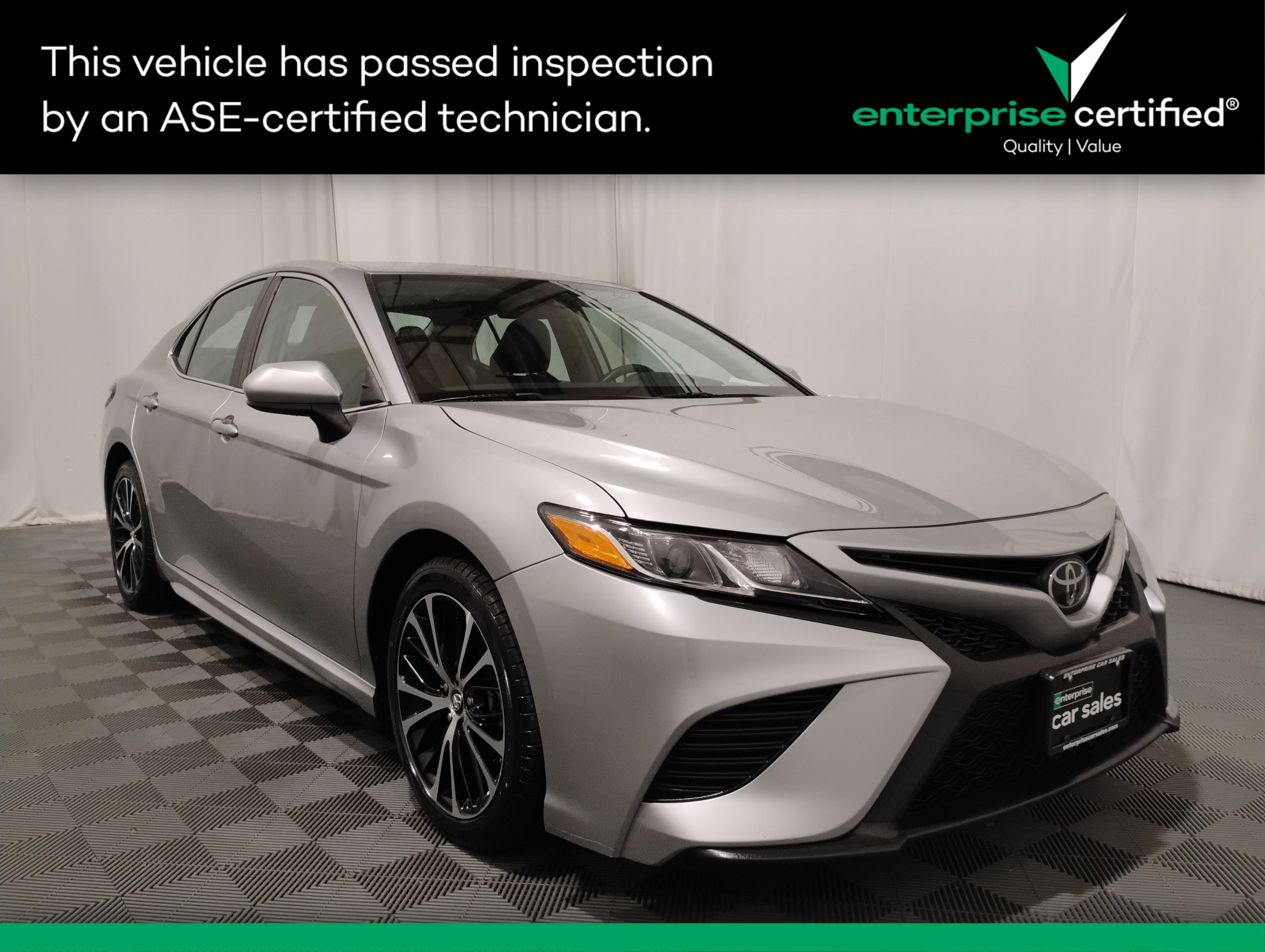 2019 Toyota Camry SE Auto