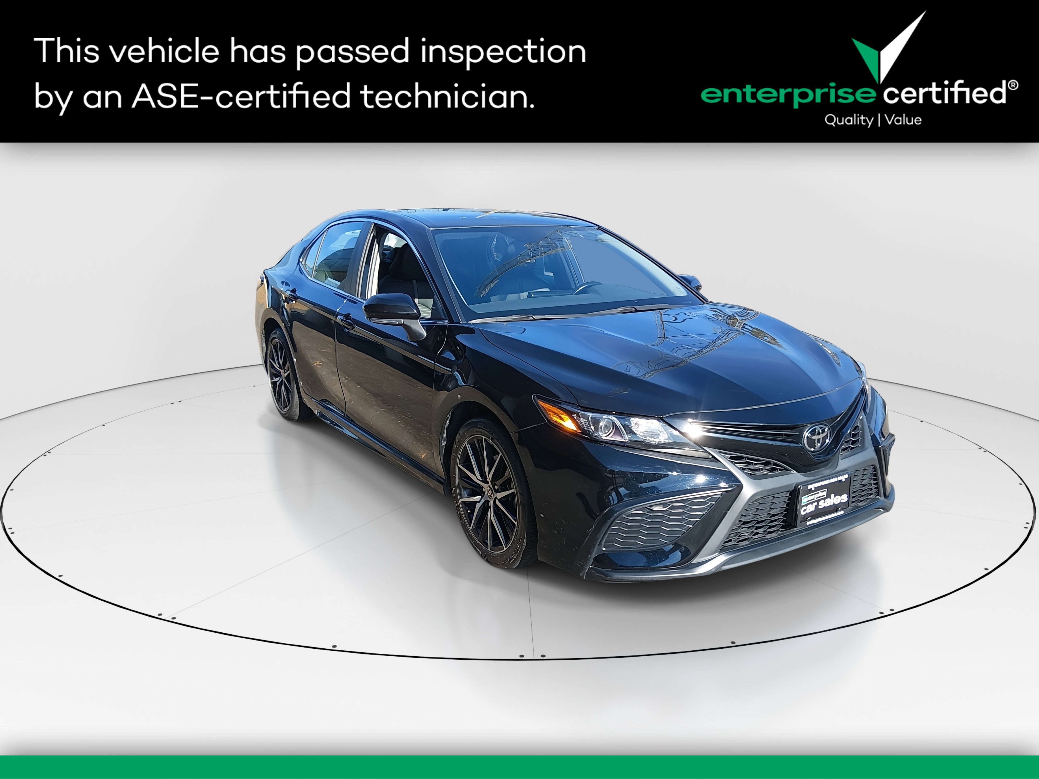 Used 2024 Toyota Camry SE Auto