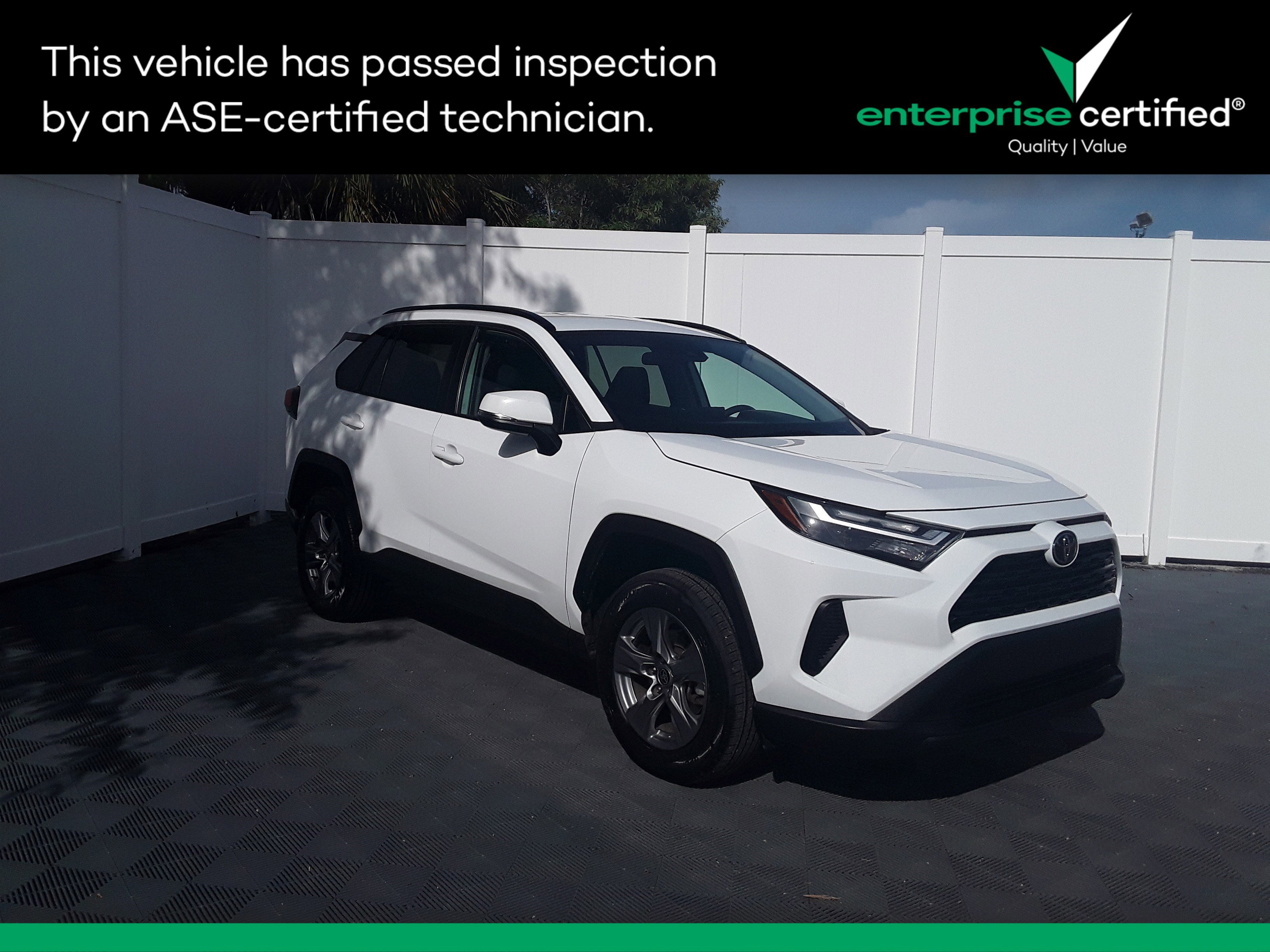 2022 Toyota RAV4 XLE FWD