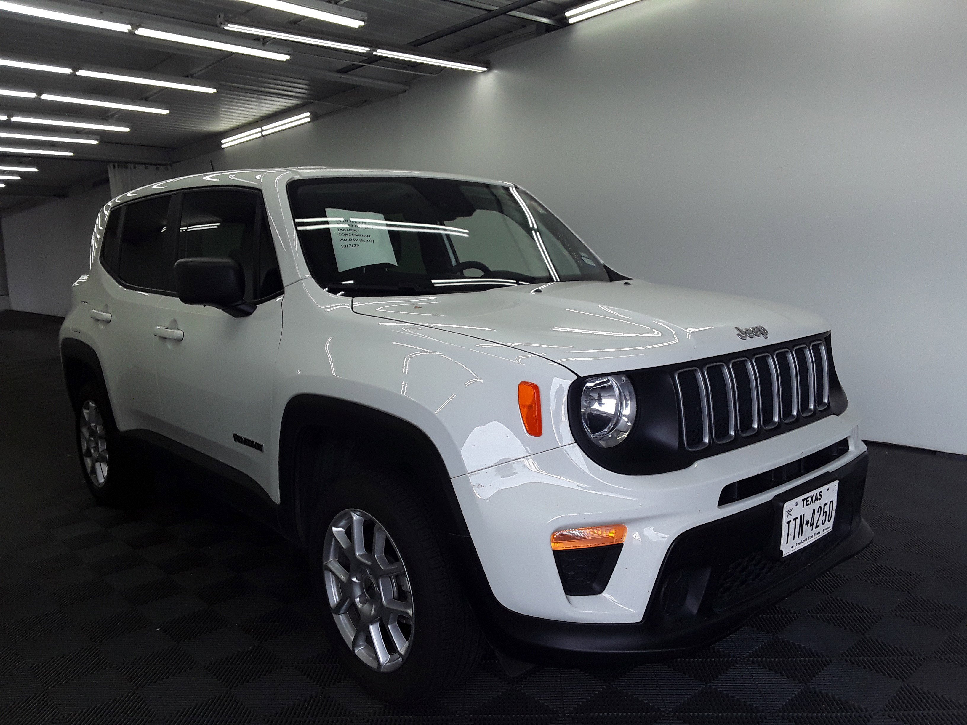 Used 2023 Jeep Renegade Latitude 4x4