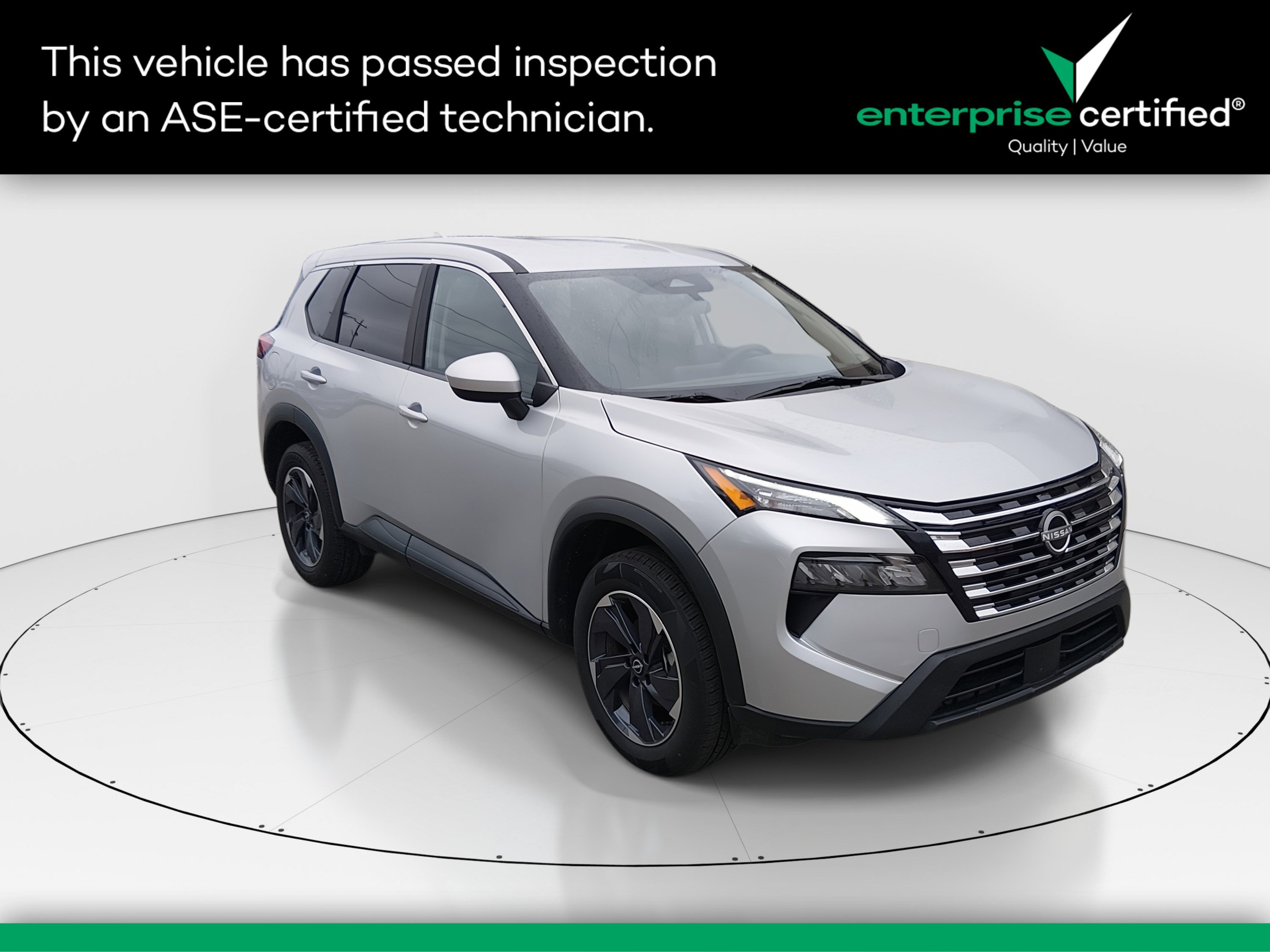 2024 Nissan Rogue SV's photo