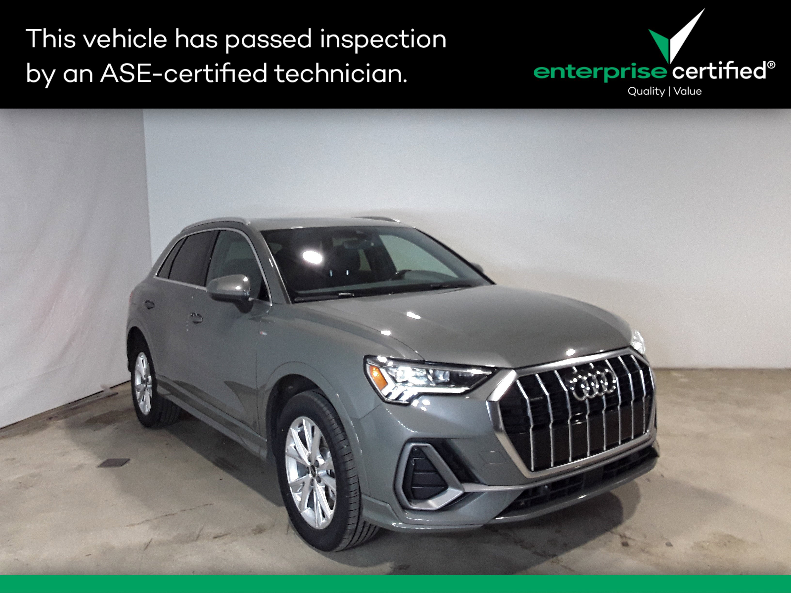 2023 Audi Q3 S line Premium 45 TFSI quattro