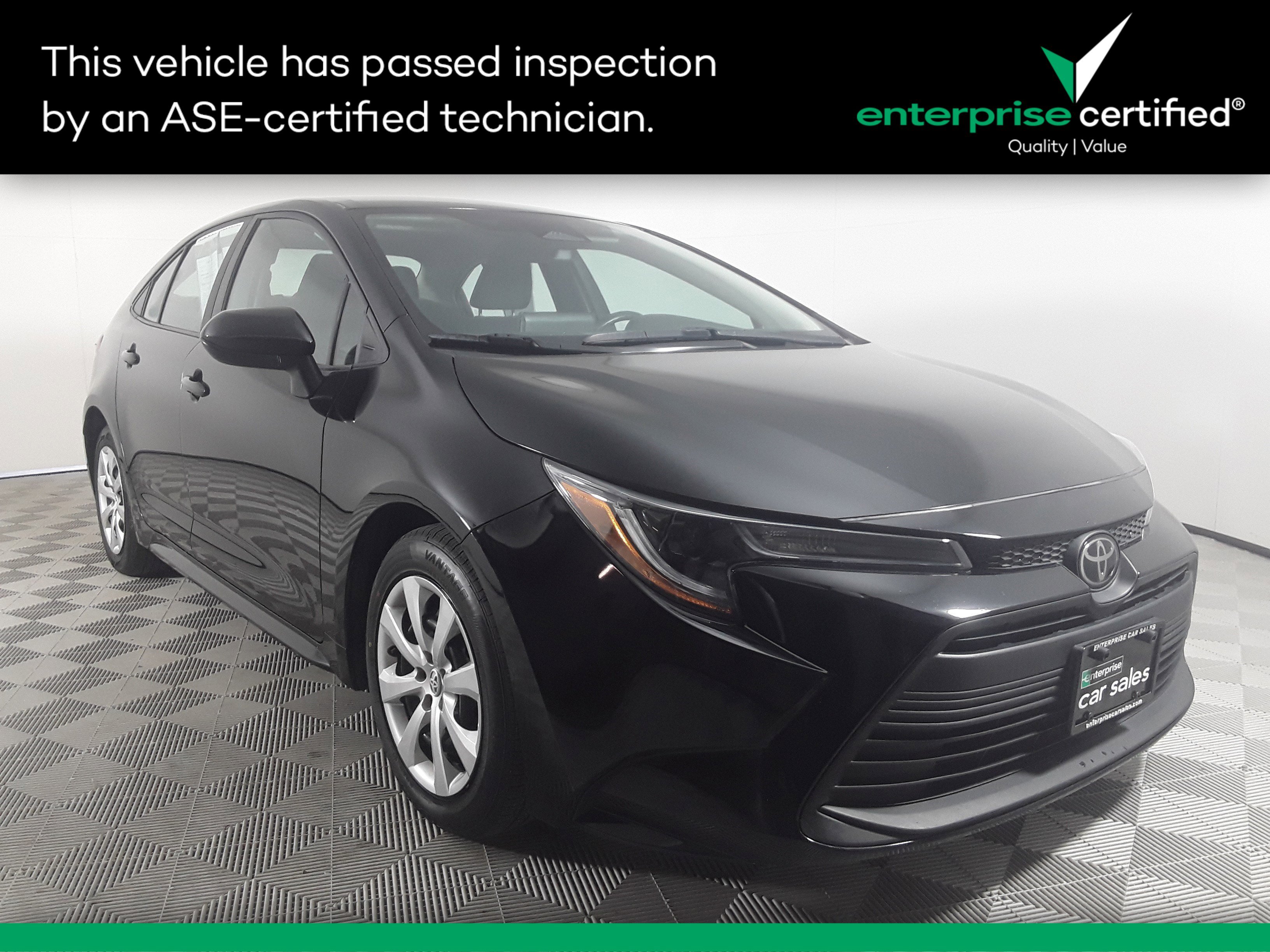 Used 2023 Toyota Corolla LE CVT