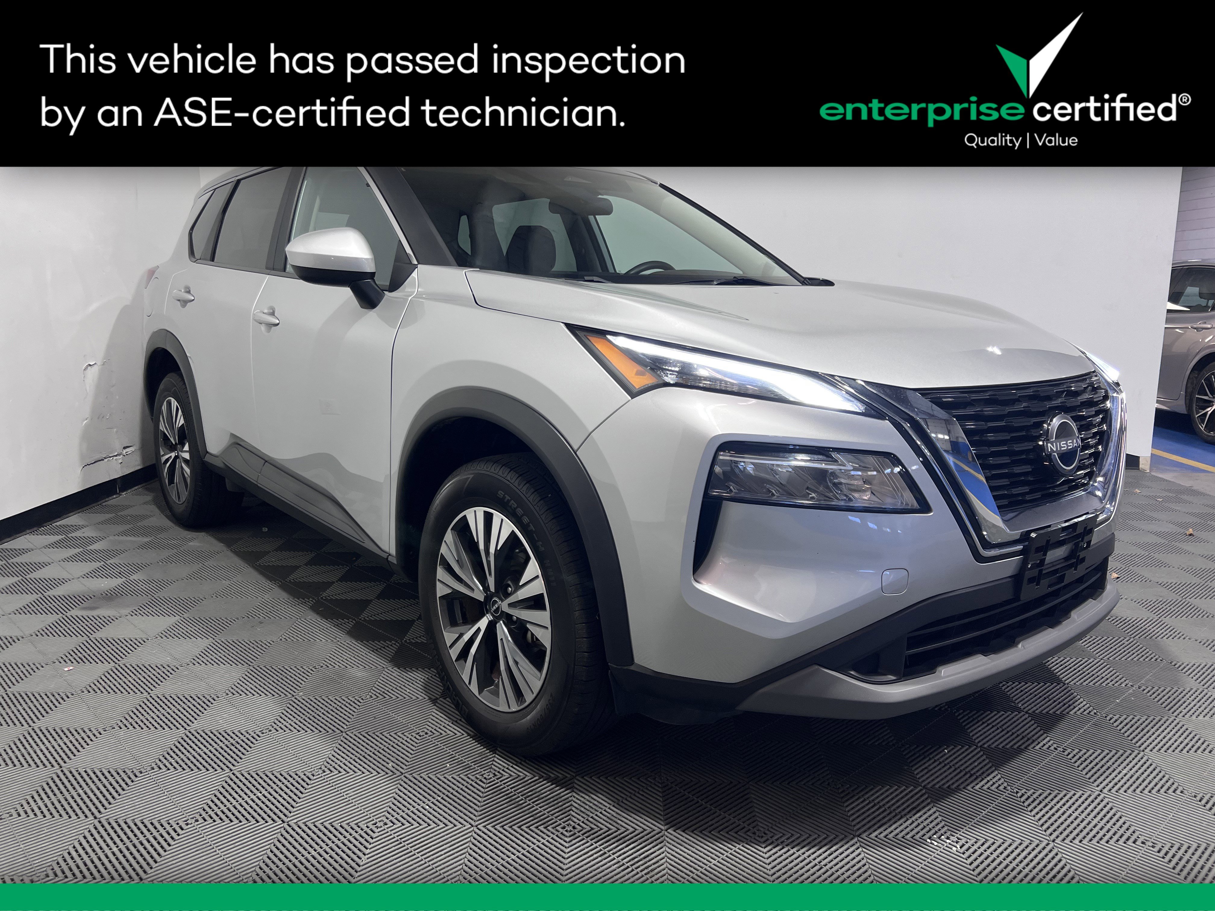 2023 Nissan Rogue FWD SV