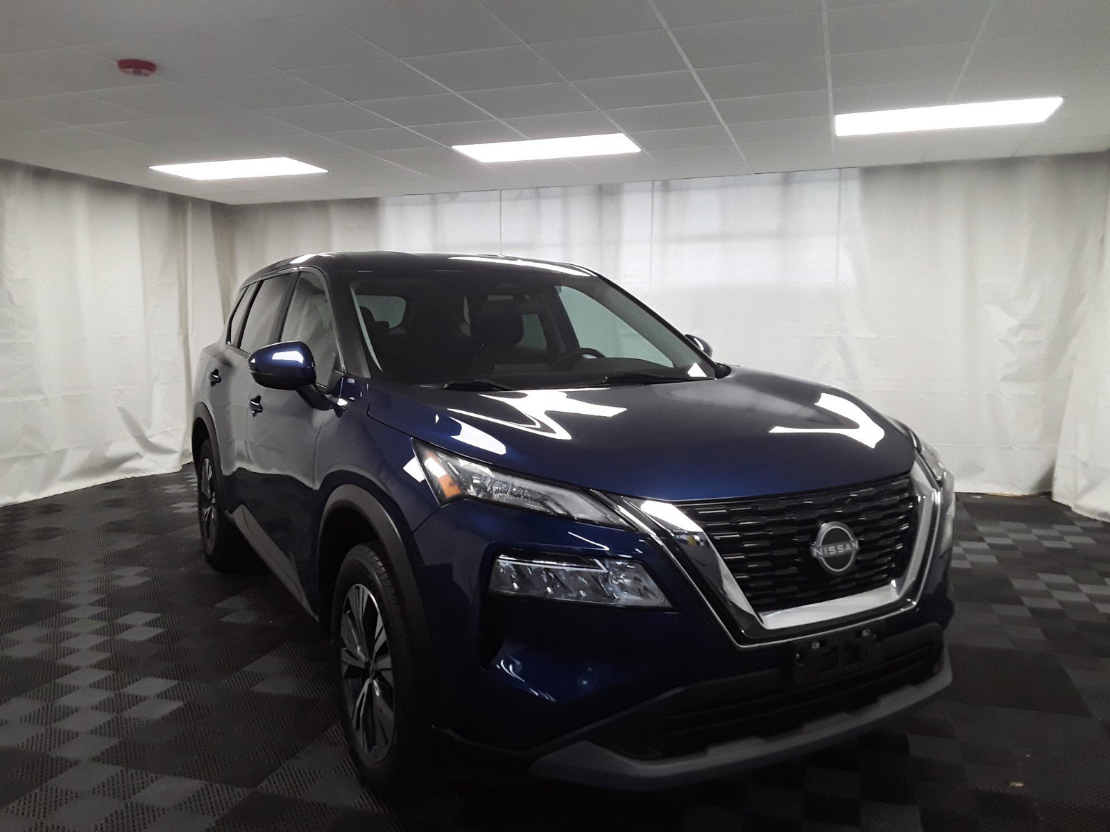 2022 Nissan Rogue FWD SV