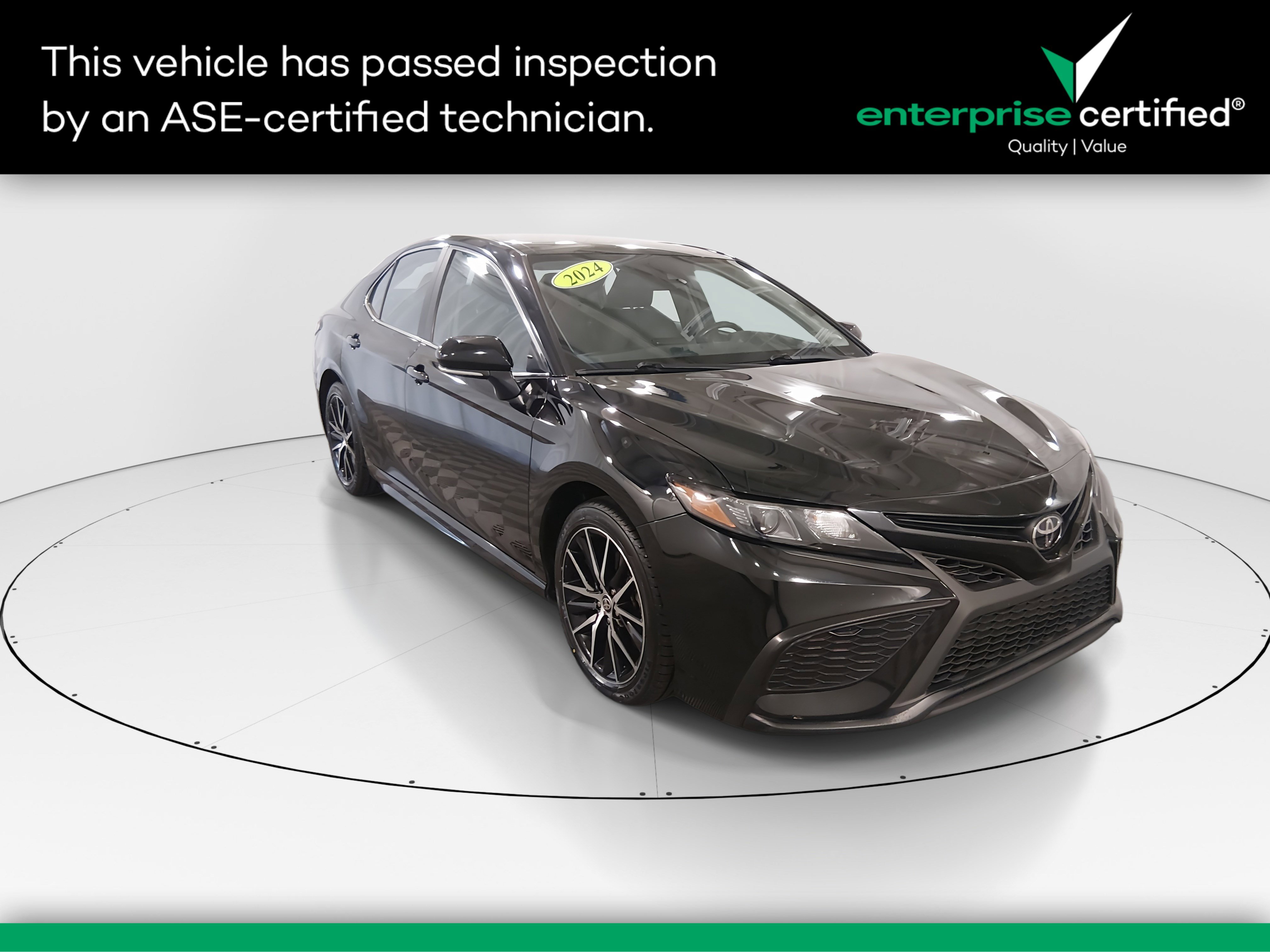 Used 2024 Toyota Camry SE Auto