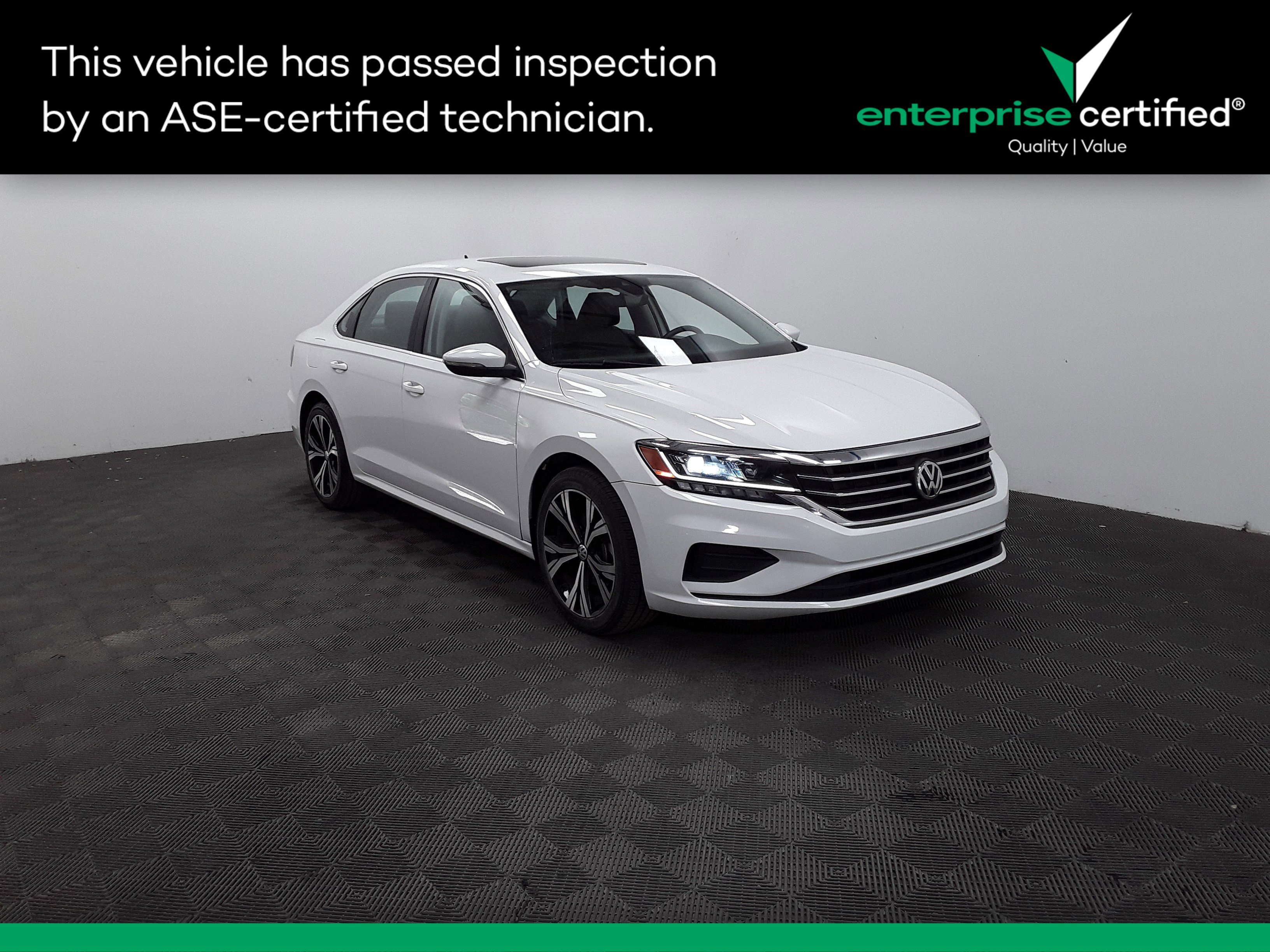 2022 Volkswagen Passat 2.0T SE Auto