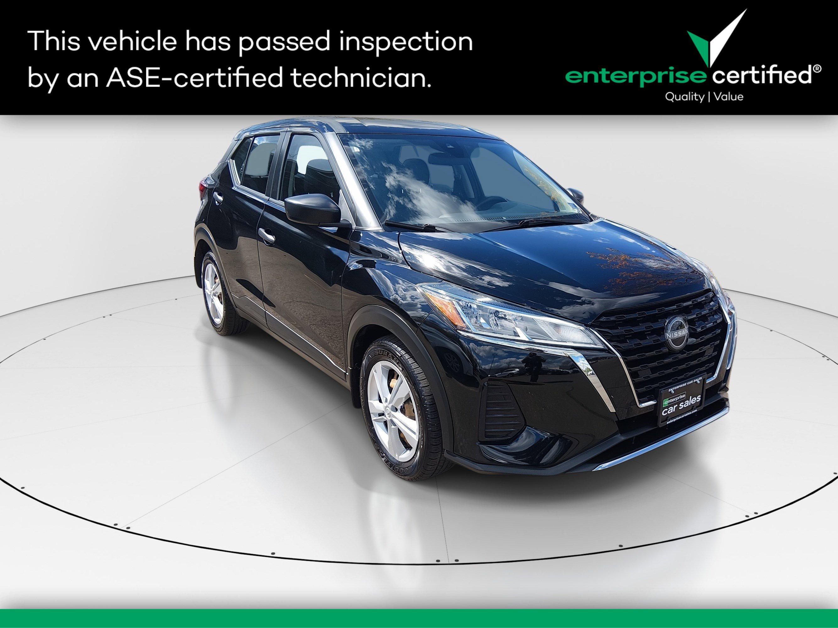 Used 2023 Nissan Kicks S FWD