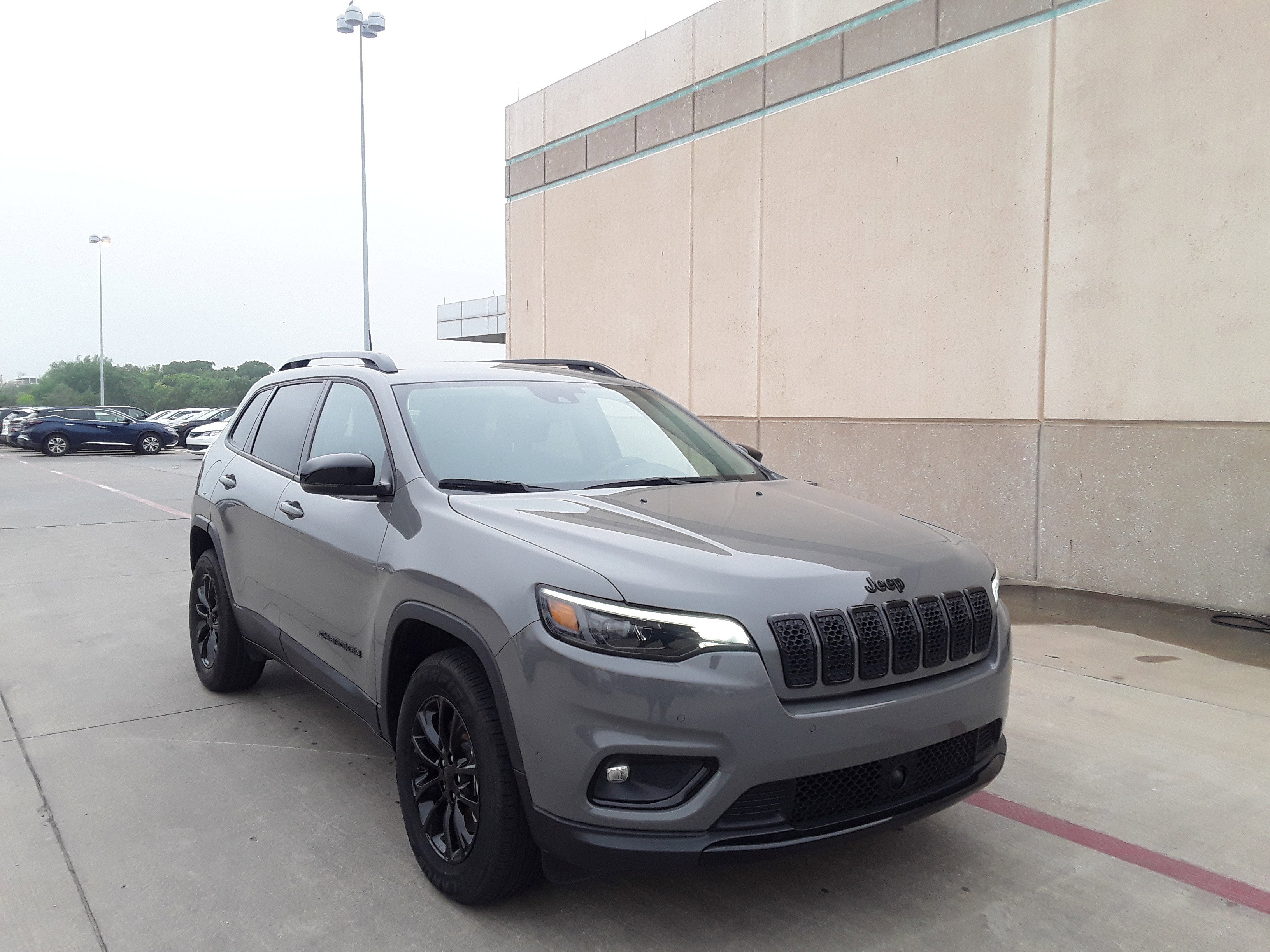 2023 Jeep Cherokee Altitude Lux 4x4