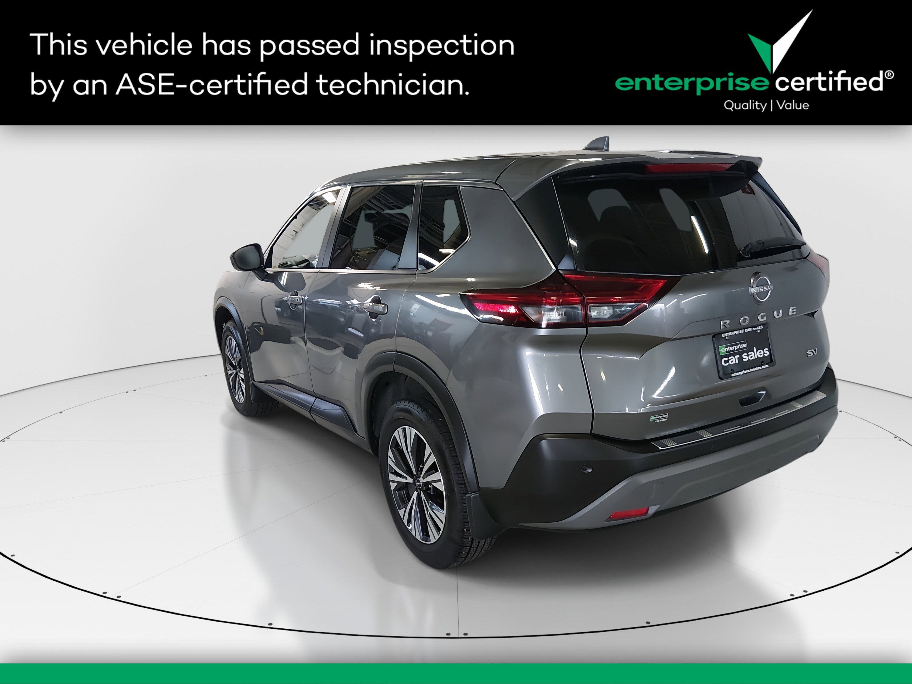 2023 Nissan Rogue SV's photo