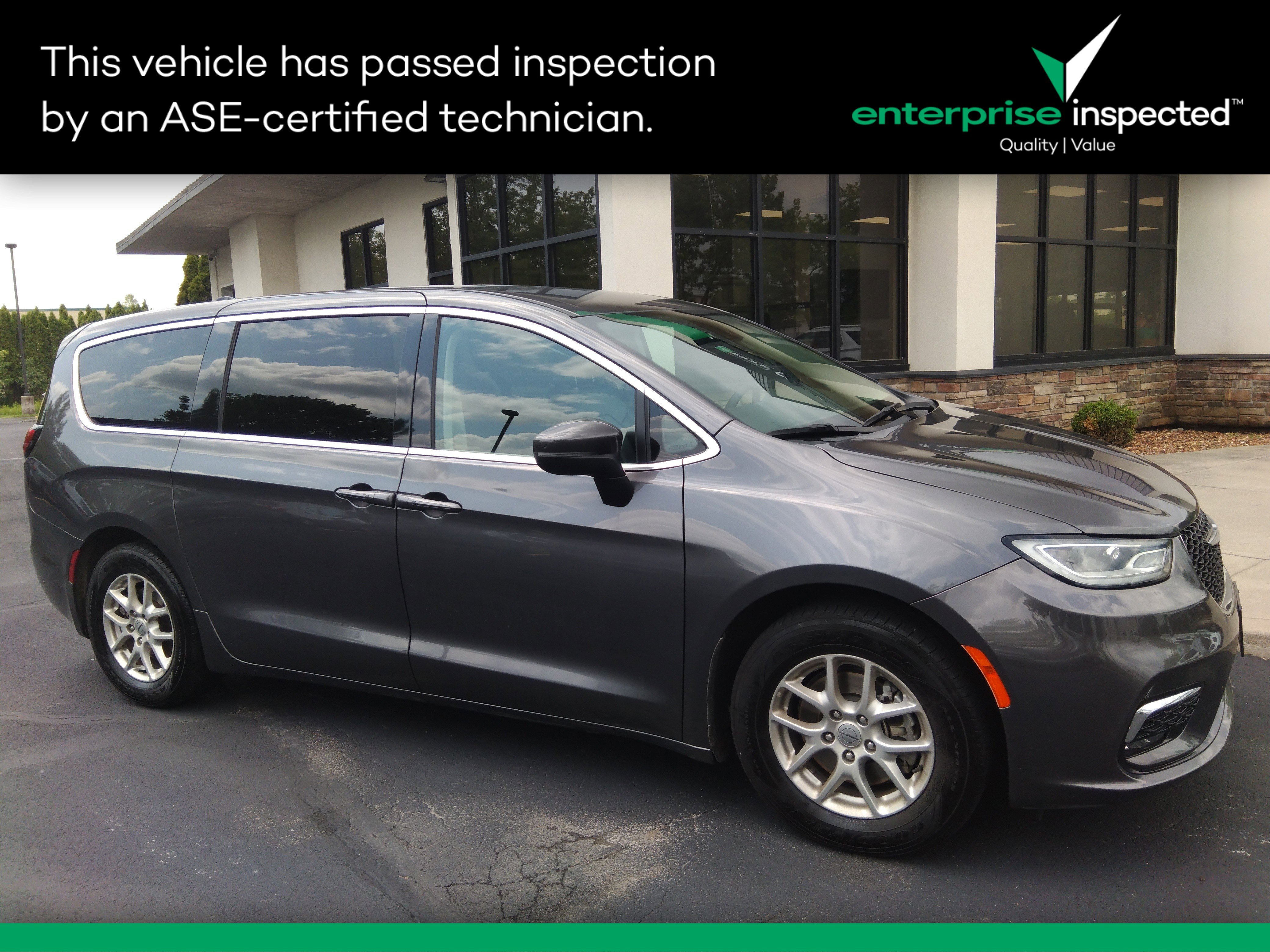 2023 Chrysler Pacifica Touring L FWD