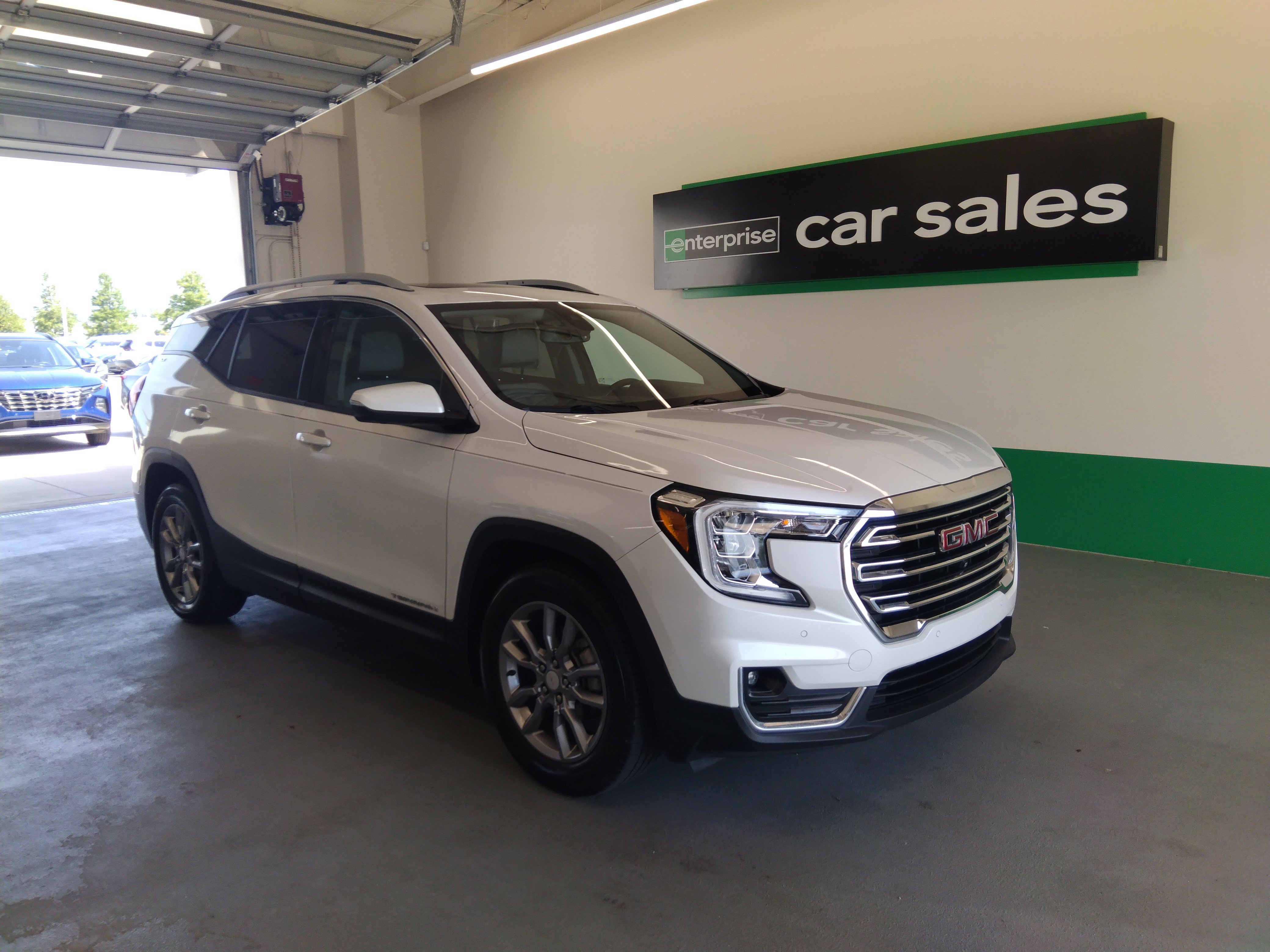 2022 GMC Terrain FWD 4dr SLT