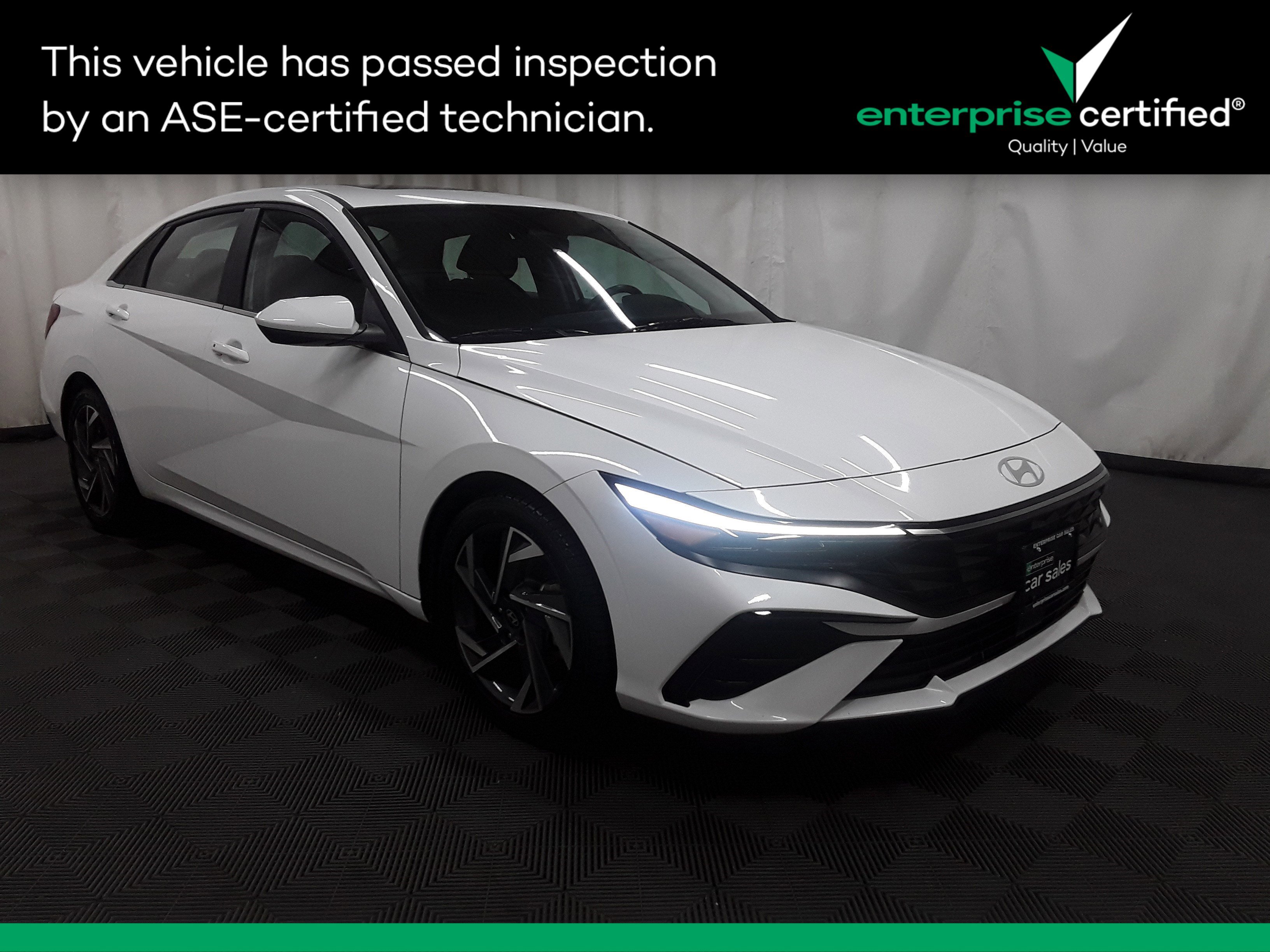 Used 2024 Hyundai Elantra SEL IVT