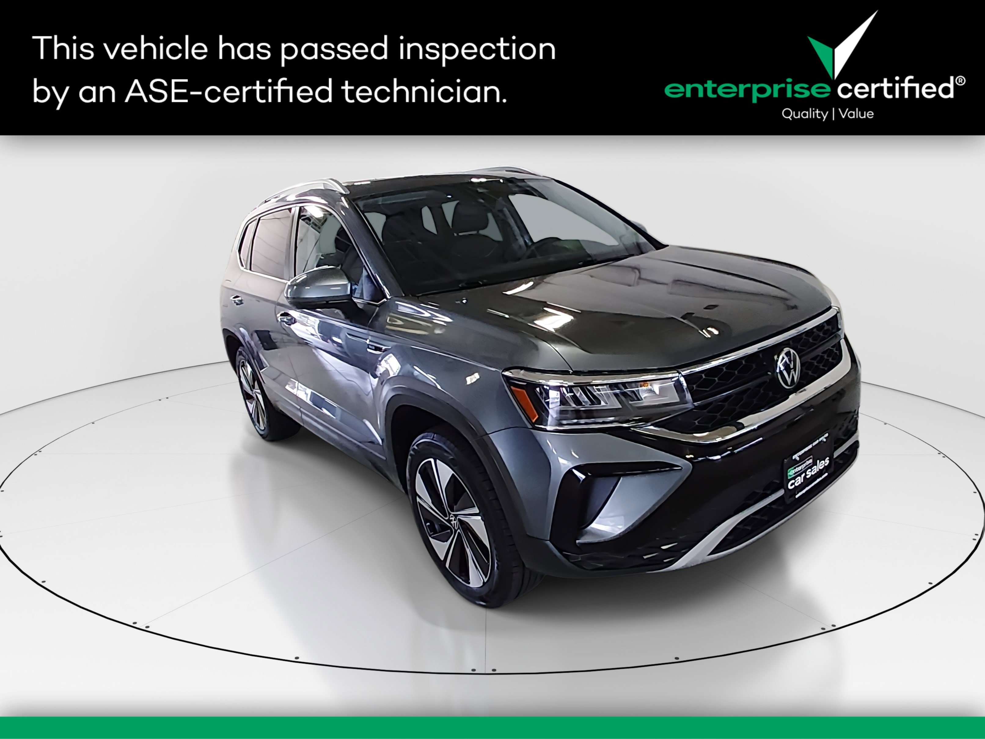 Used 2024 Volkswagen Taos SE 4MOTION