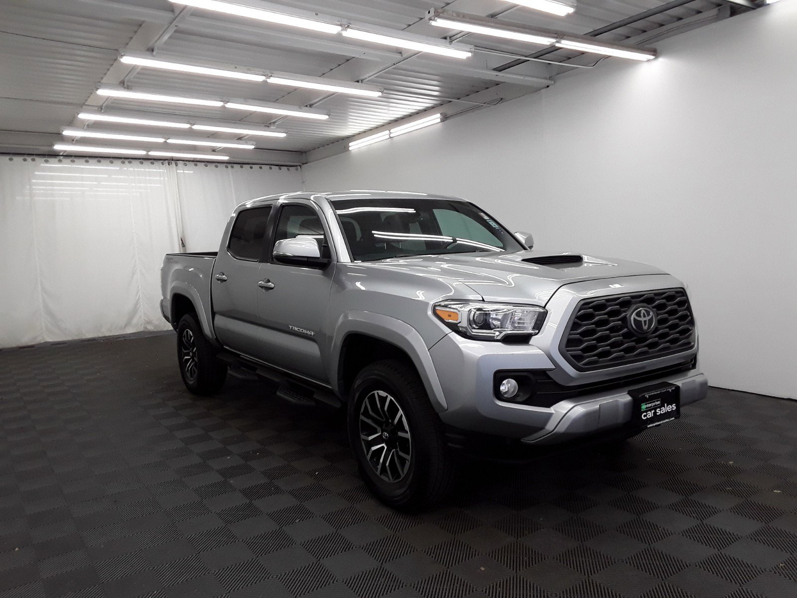 2022 Toyota Tacoma 2WD TRD Sport Double Cab 5' Bed V6 AT