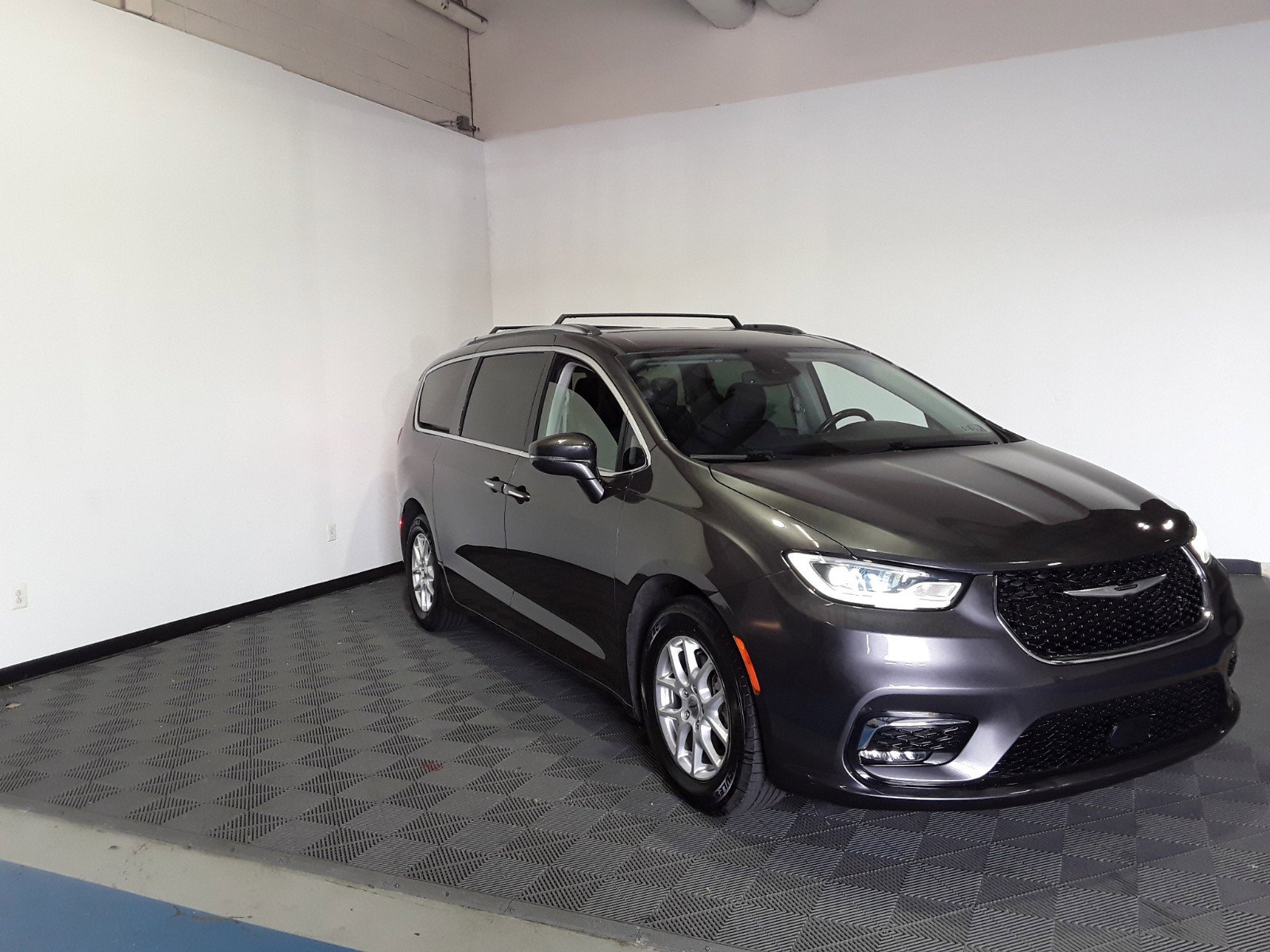 2021 Chrysler Pacifica Touring L FWD