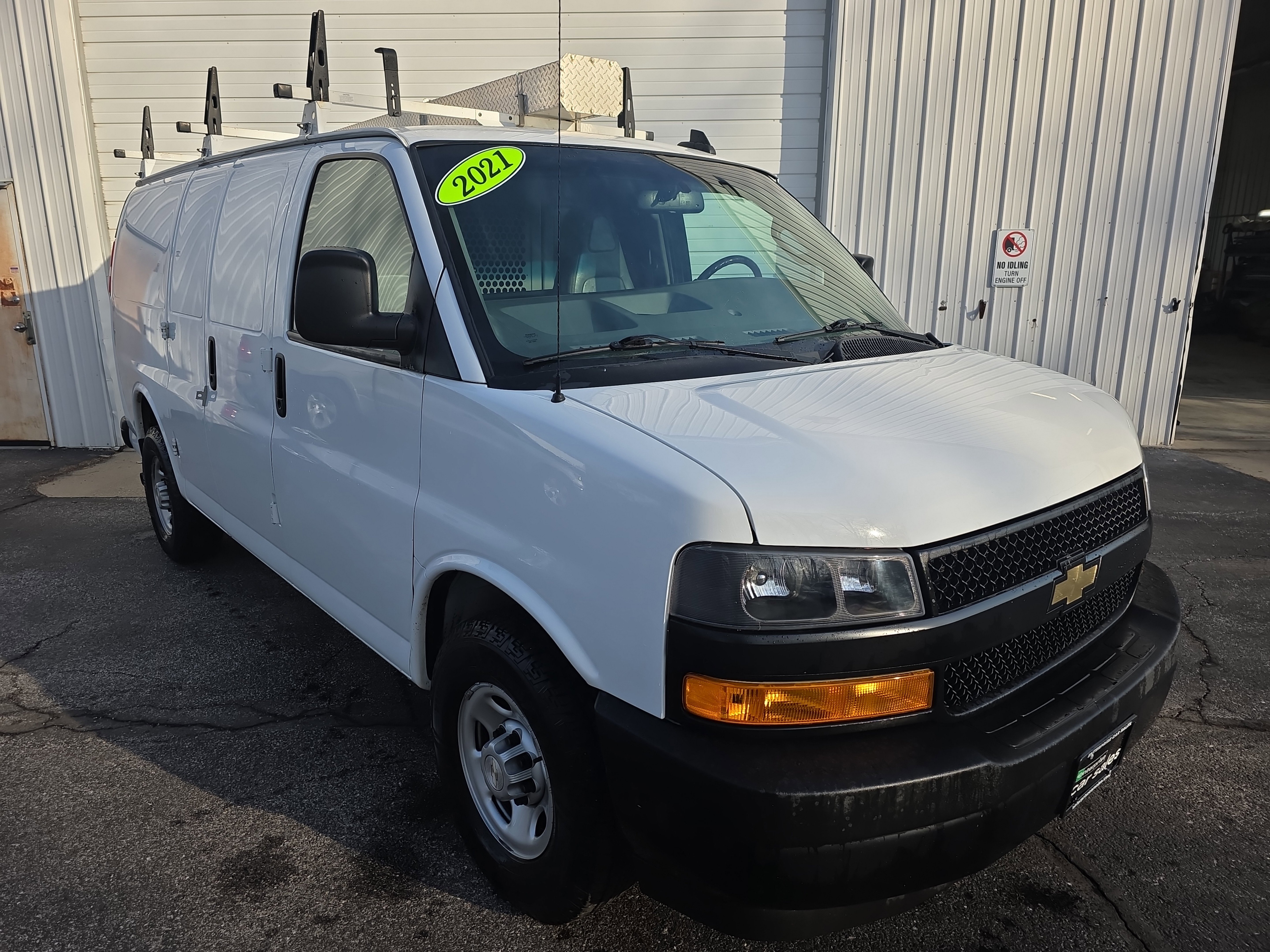 2021 Chevrolet Express Cargo Van RWD 2500 135