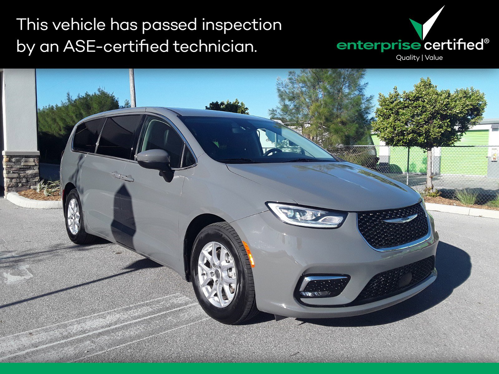 2023 Chrysler Pacifica Touring L FWD