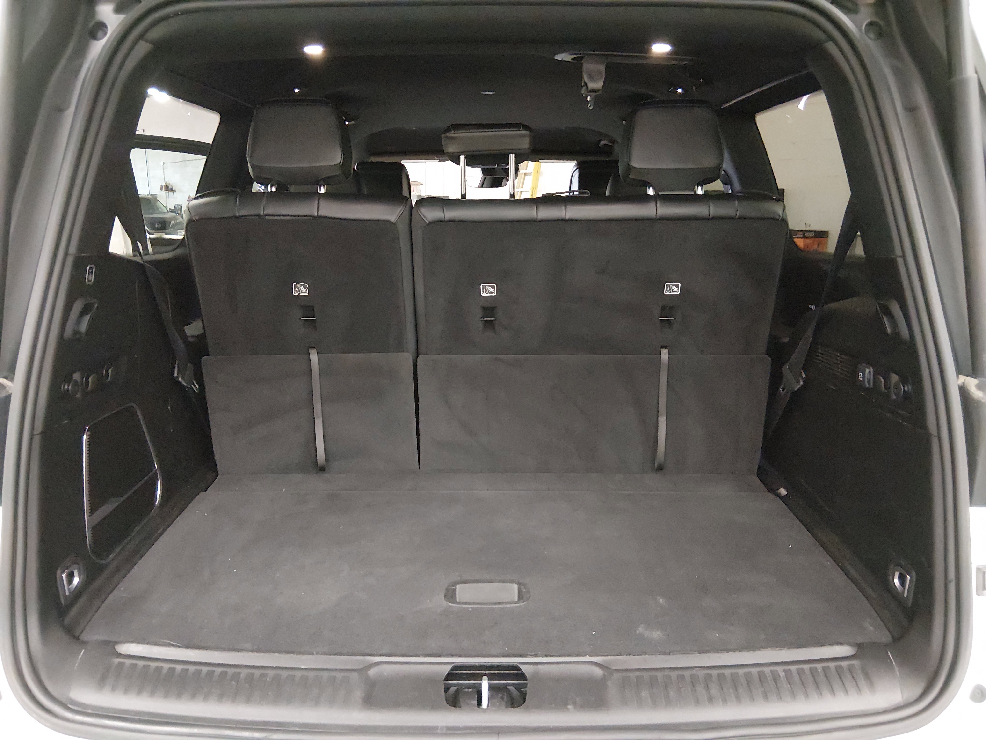 2024 Jeep Wagoneer Series II - Photo 11