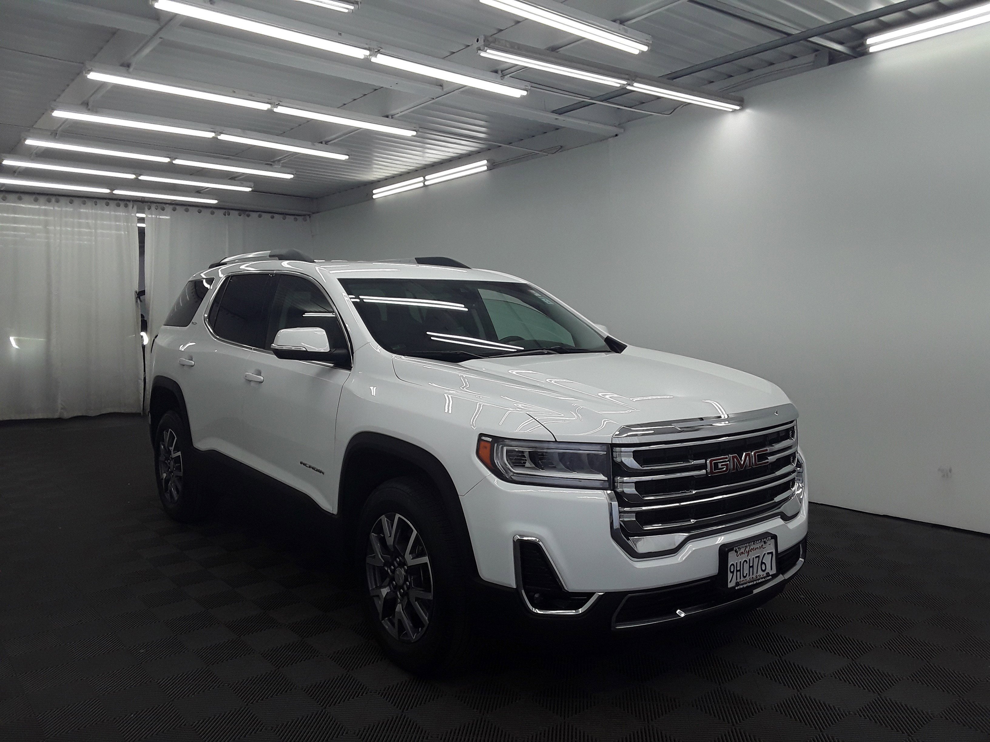 2023 GMC Acadia FWD 4dr SLT