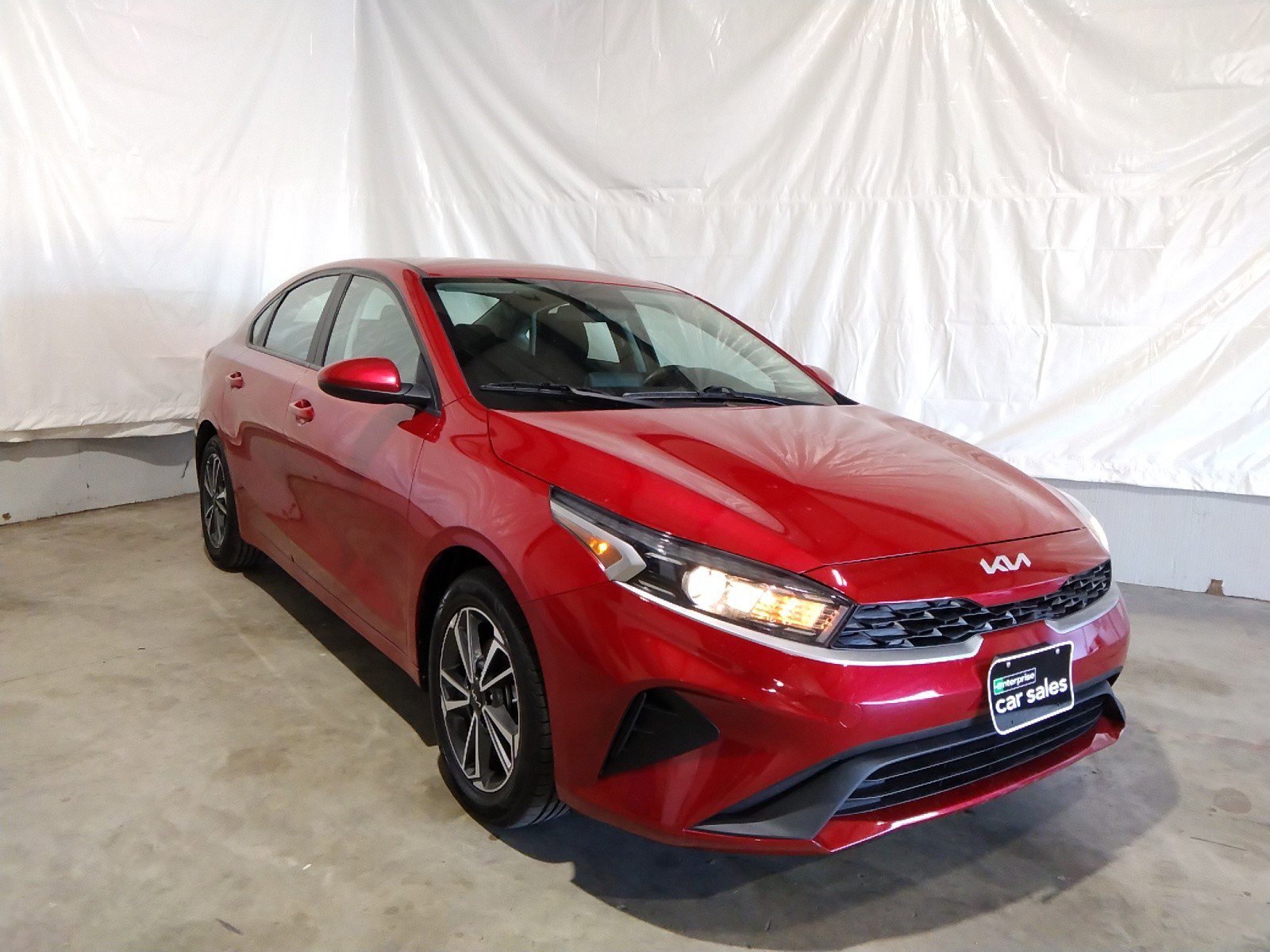 Used 2023 Kia Forte LXS IVT