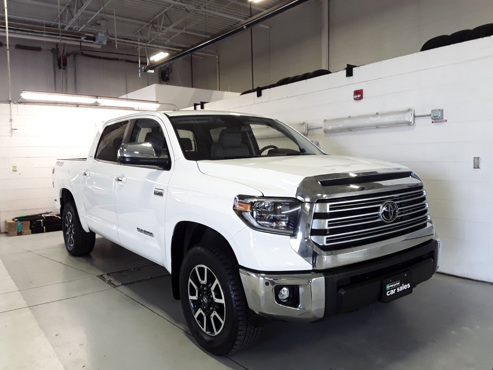 2020 Toyota Tundra 4WD Limited CrewMax 5.5' Bed 5.7L