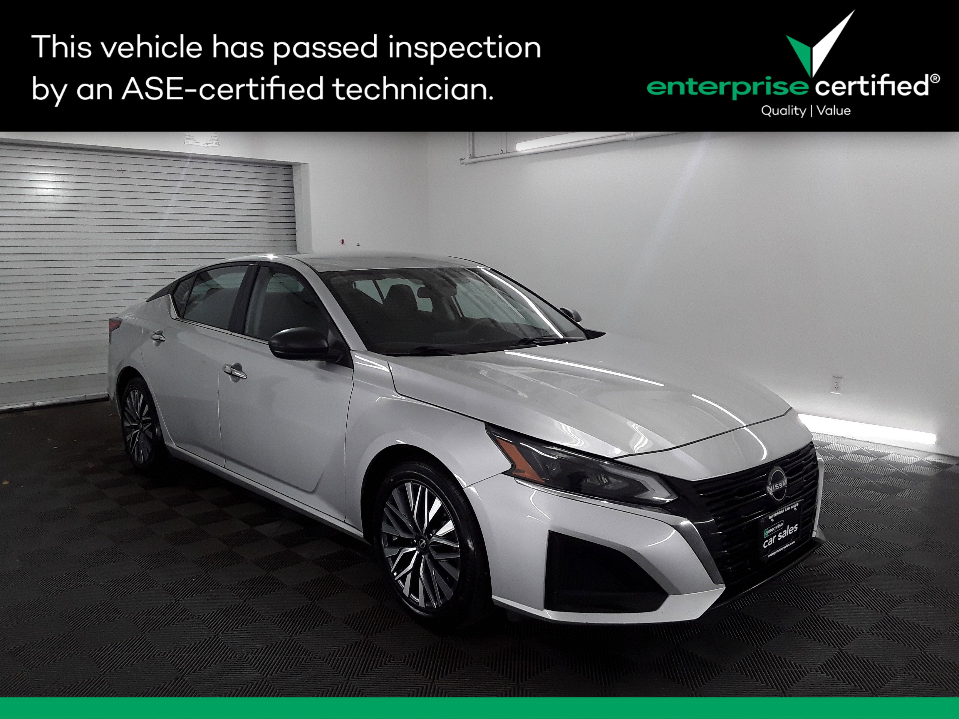 Used 2024 Nissan Altima 2.5 SV Sedan