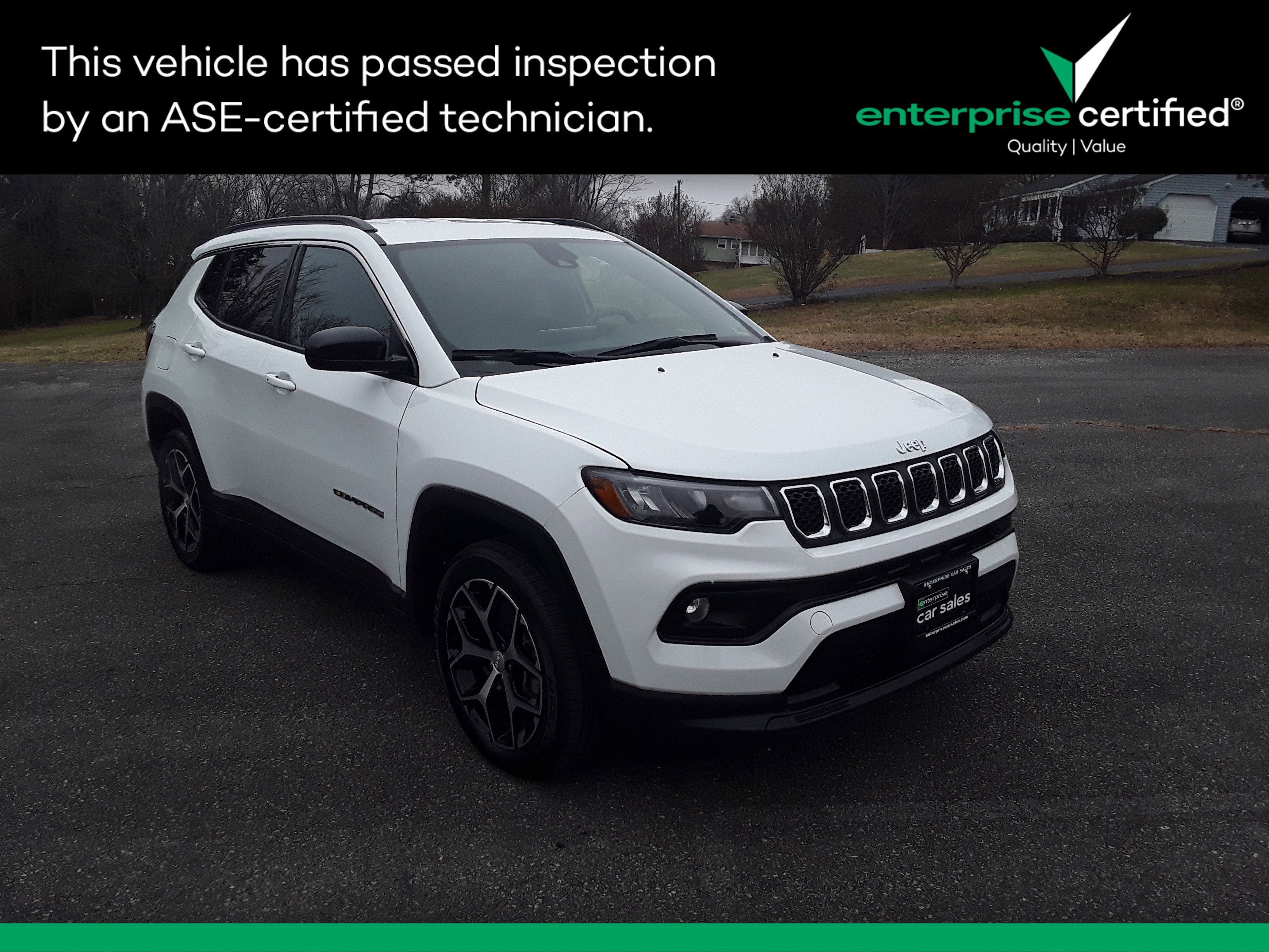 2024 Jeep Compass Latitude's photo