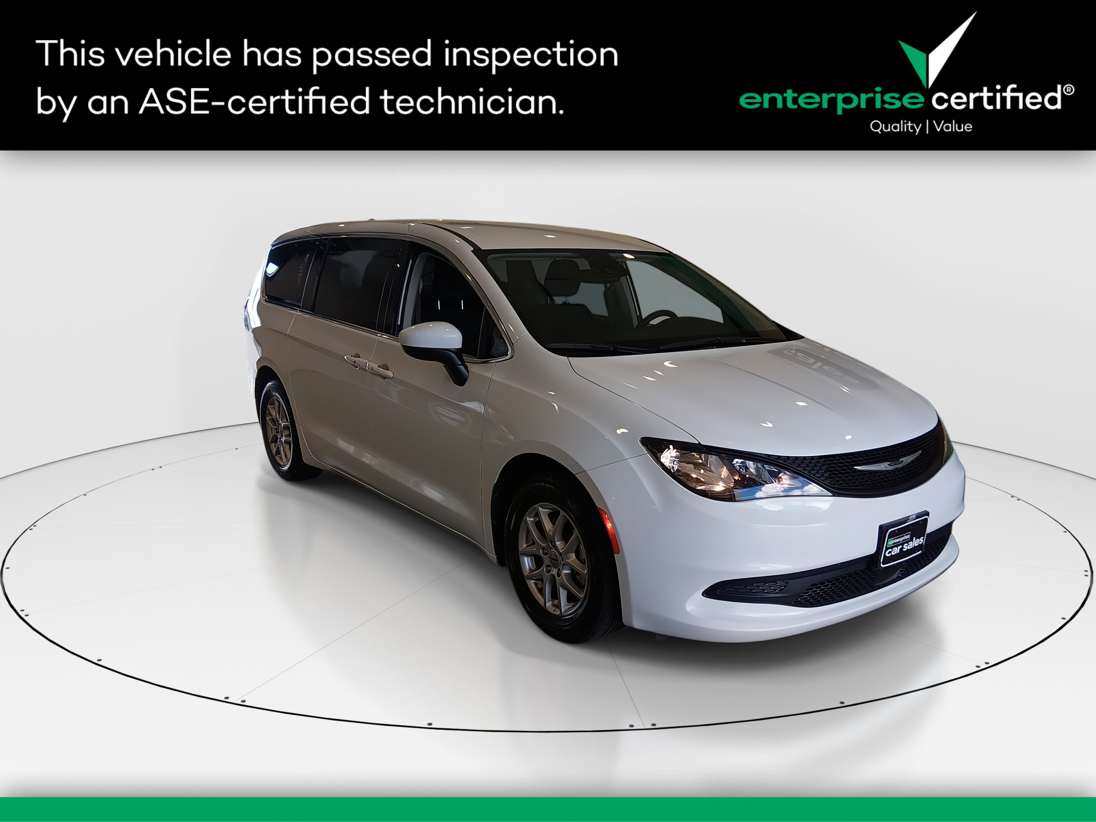 Used 2023 Chrysler Voyager LX