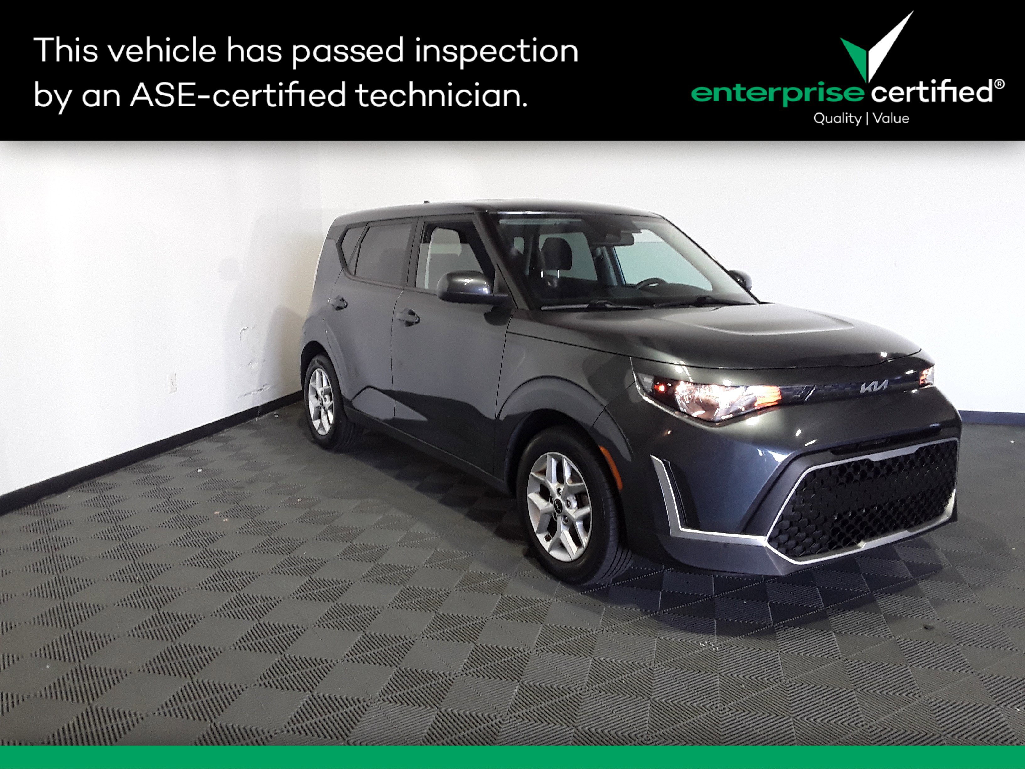 2023 Kia Soul LX IVT