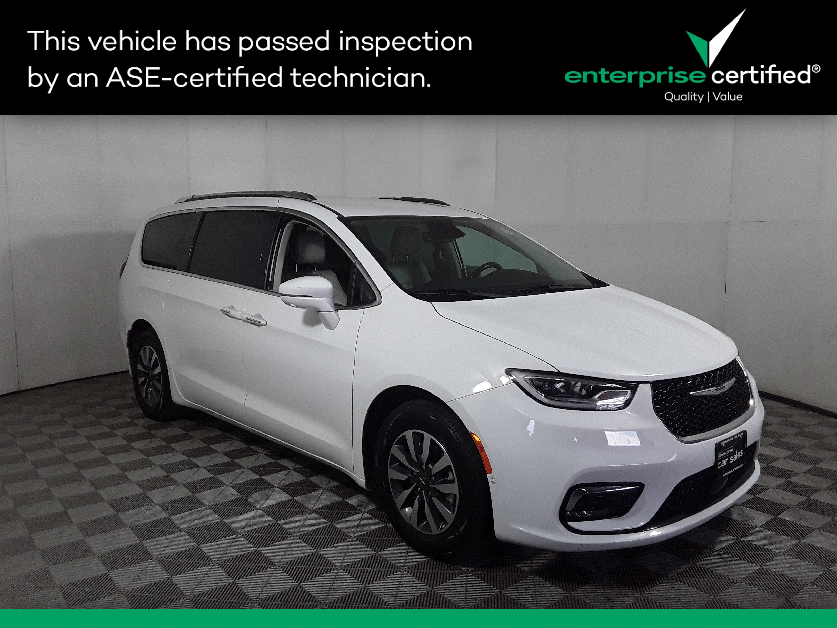 2021 Chrysler Pacifica Hybrid Touring L FWD