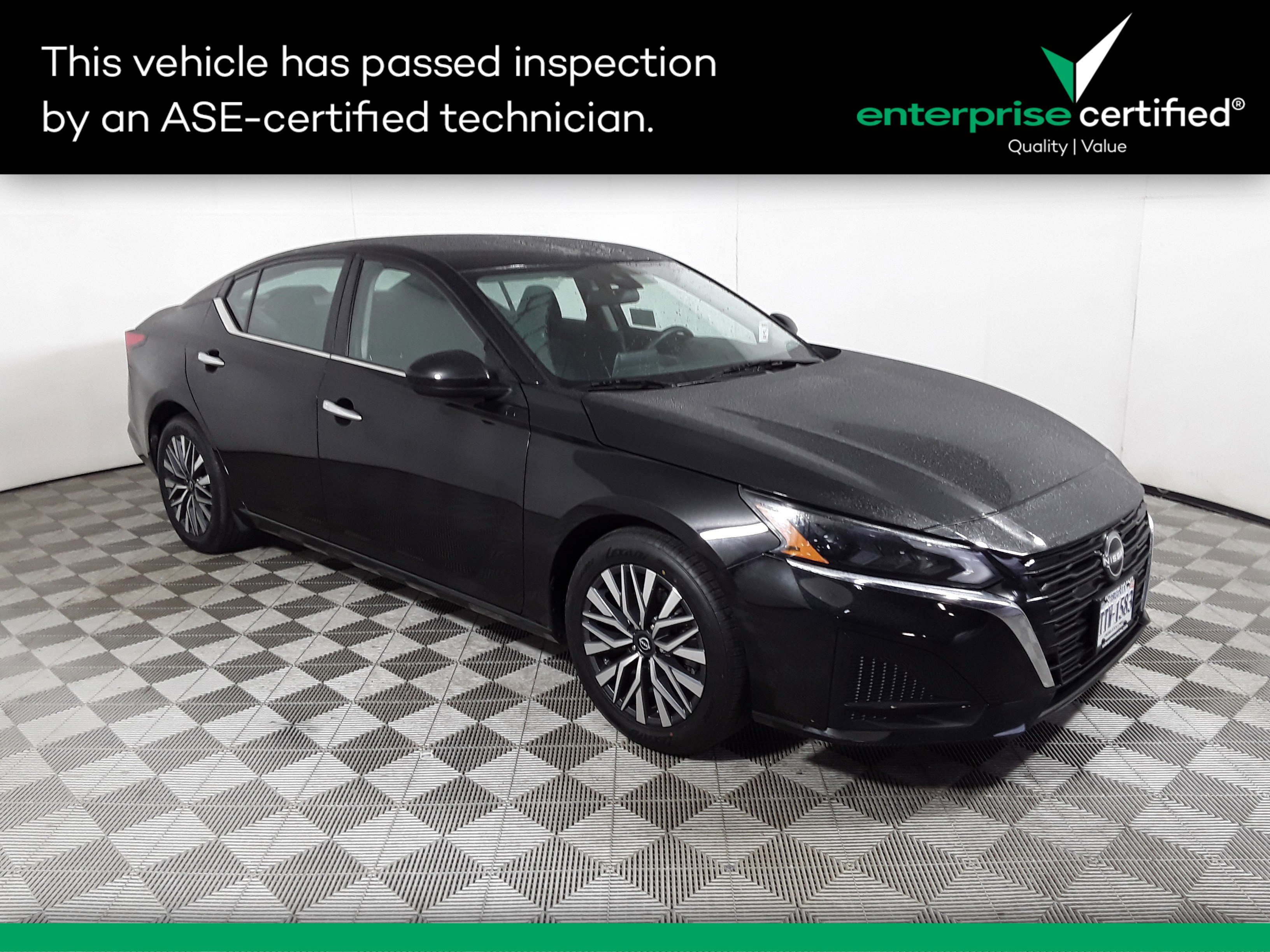 2023 Nissan Altima SV