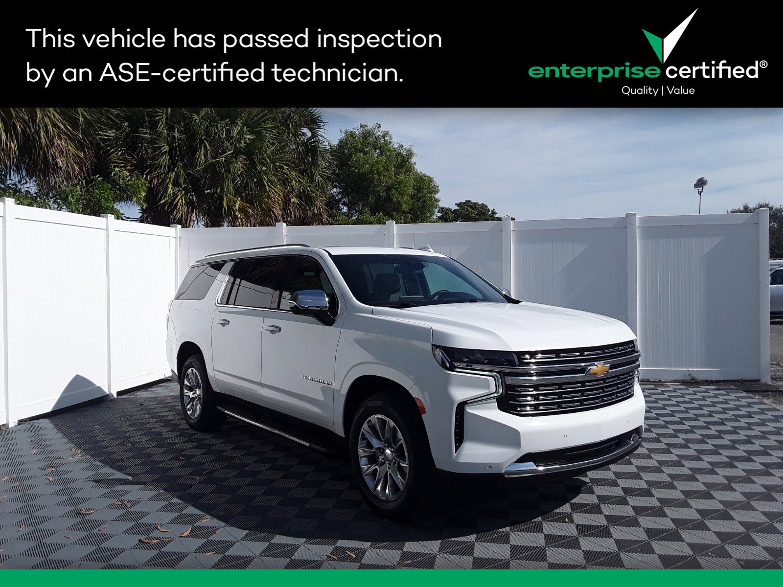 2023 Chevrolet Suburban 2WD 4dr Premier