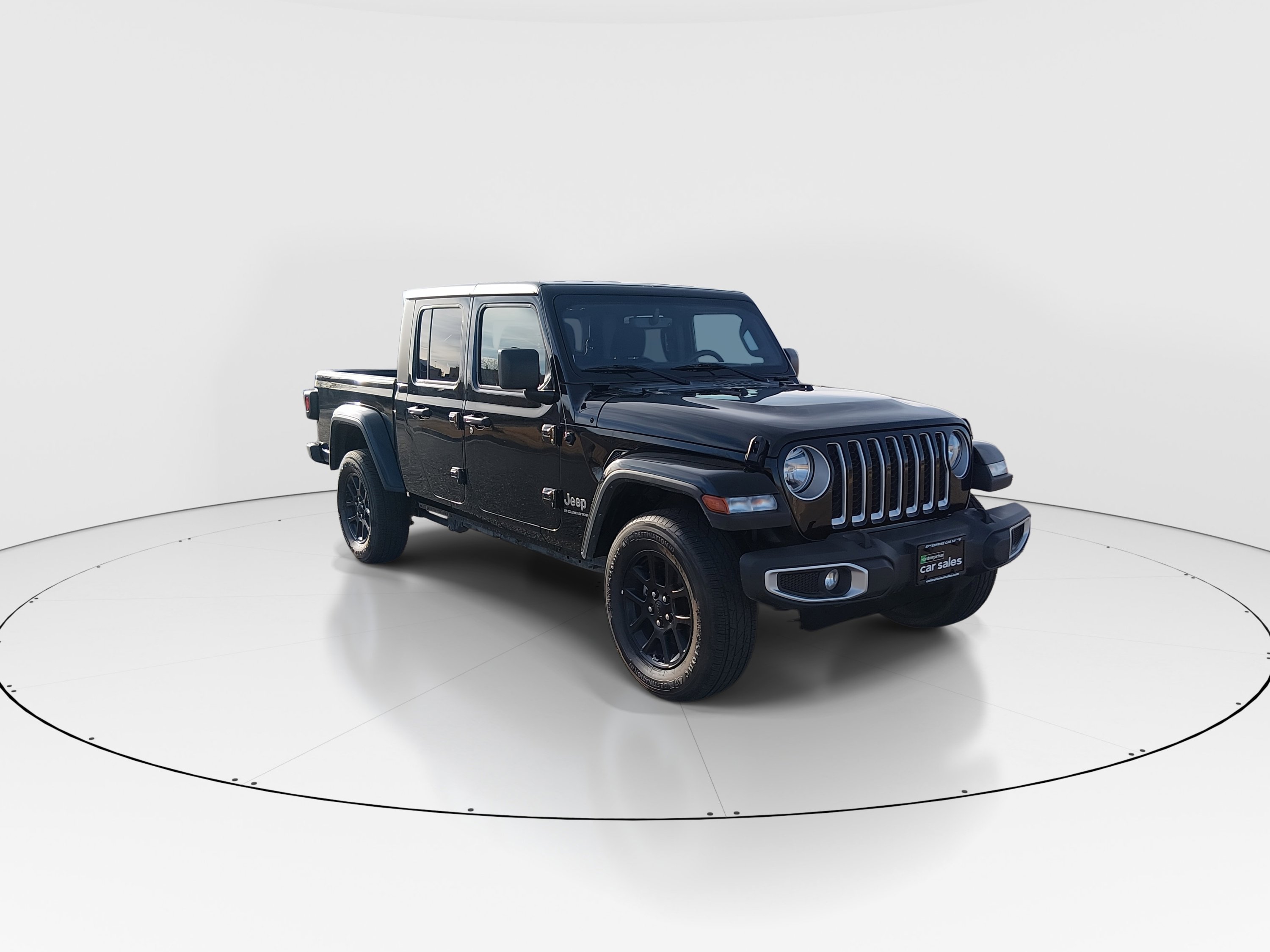 2023 Jeep Gladiator Overland's photo