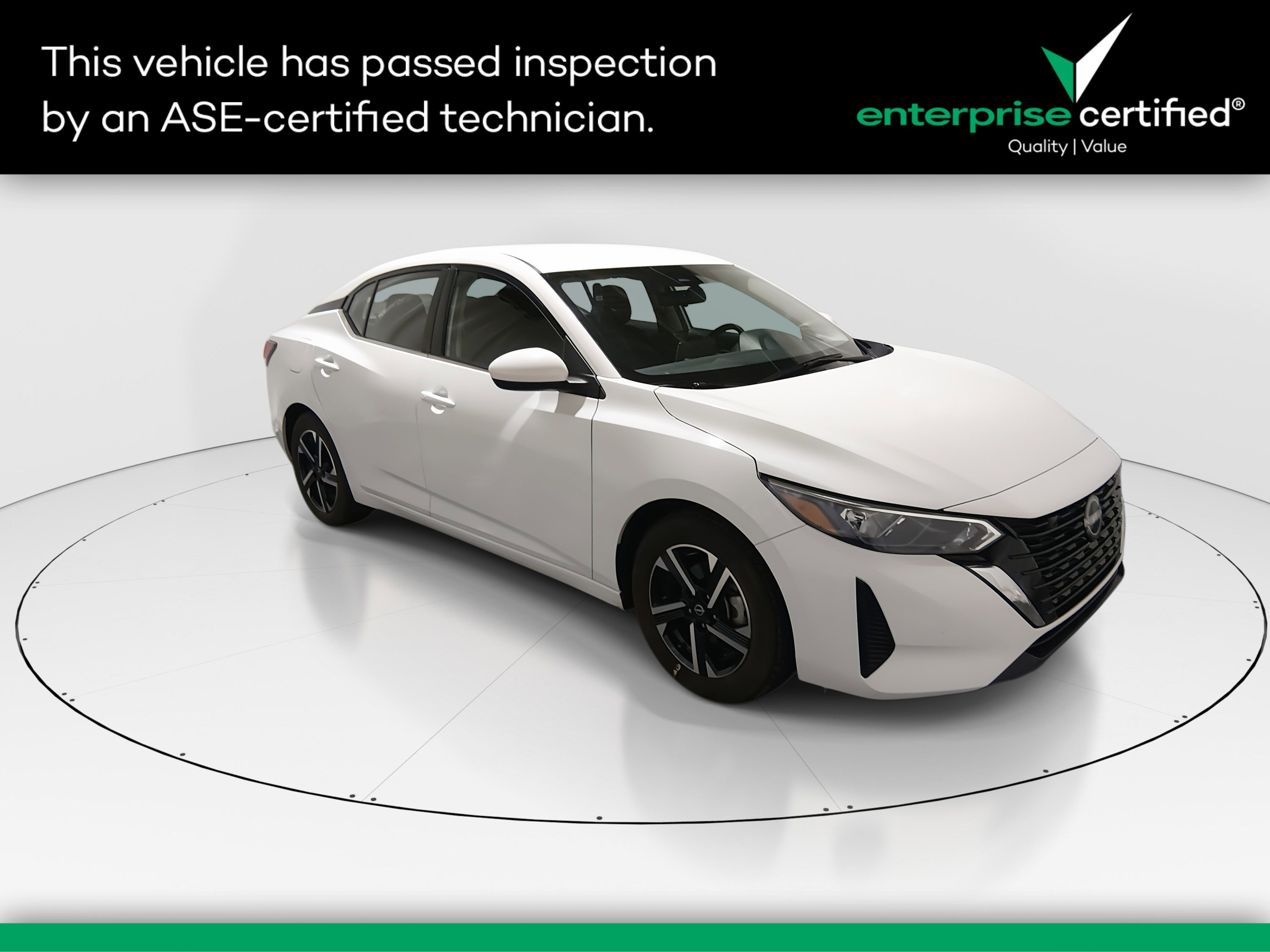 2024 Nissan Sentra SV's photo