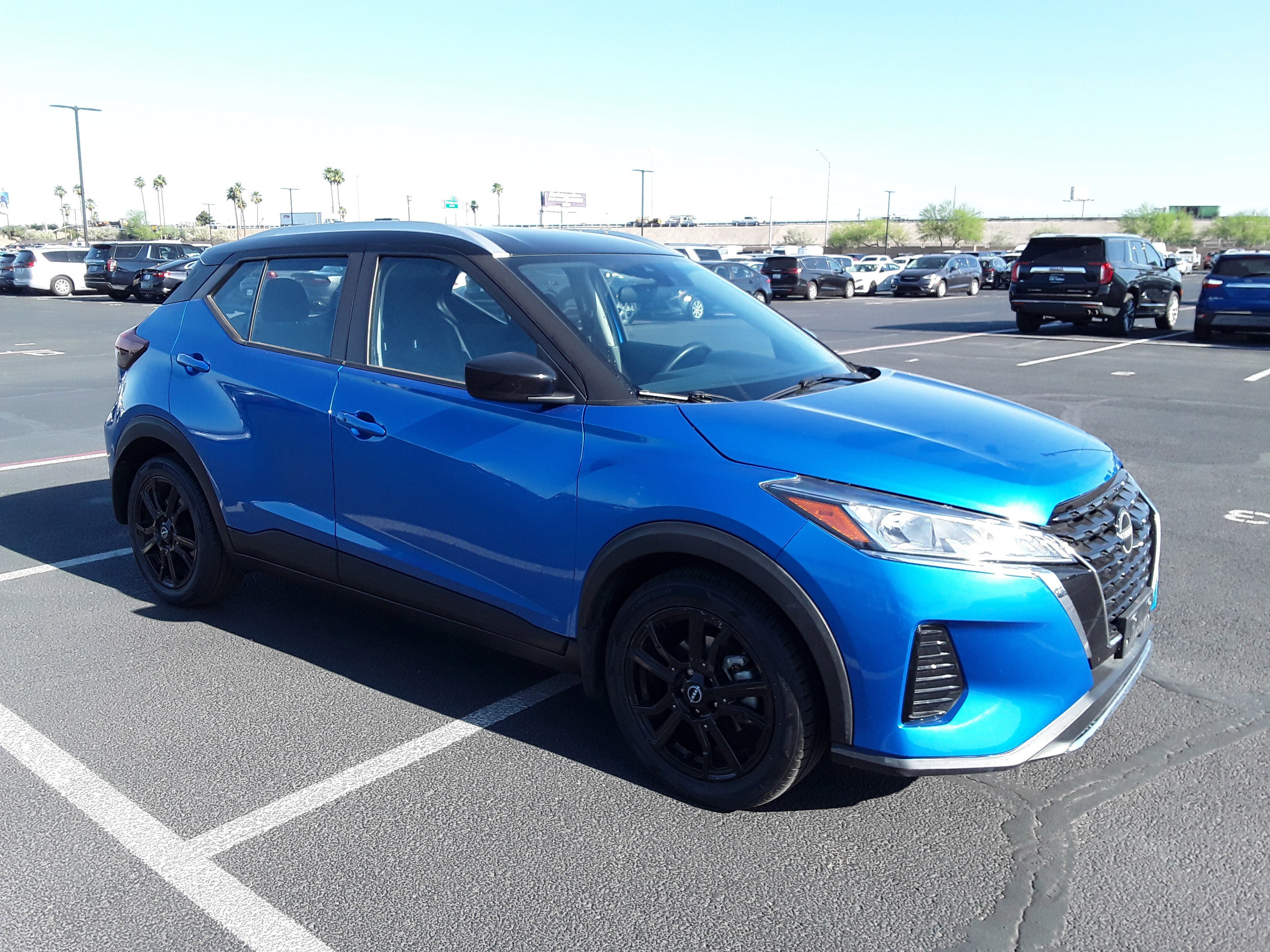2023 Nissan Kicks SV FWD