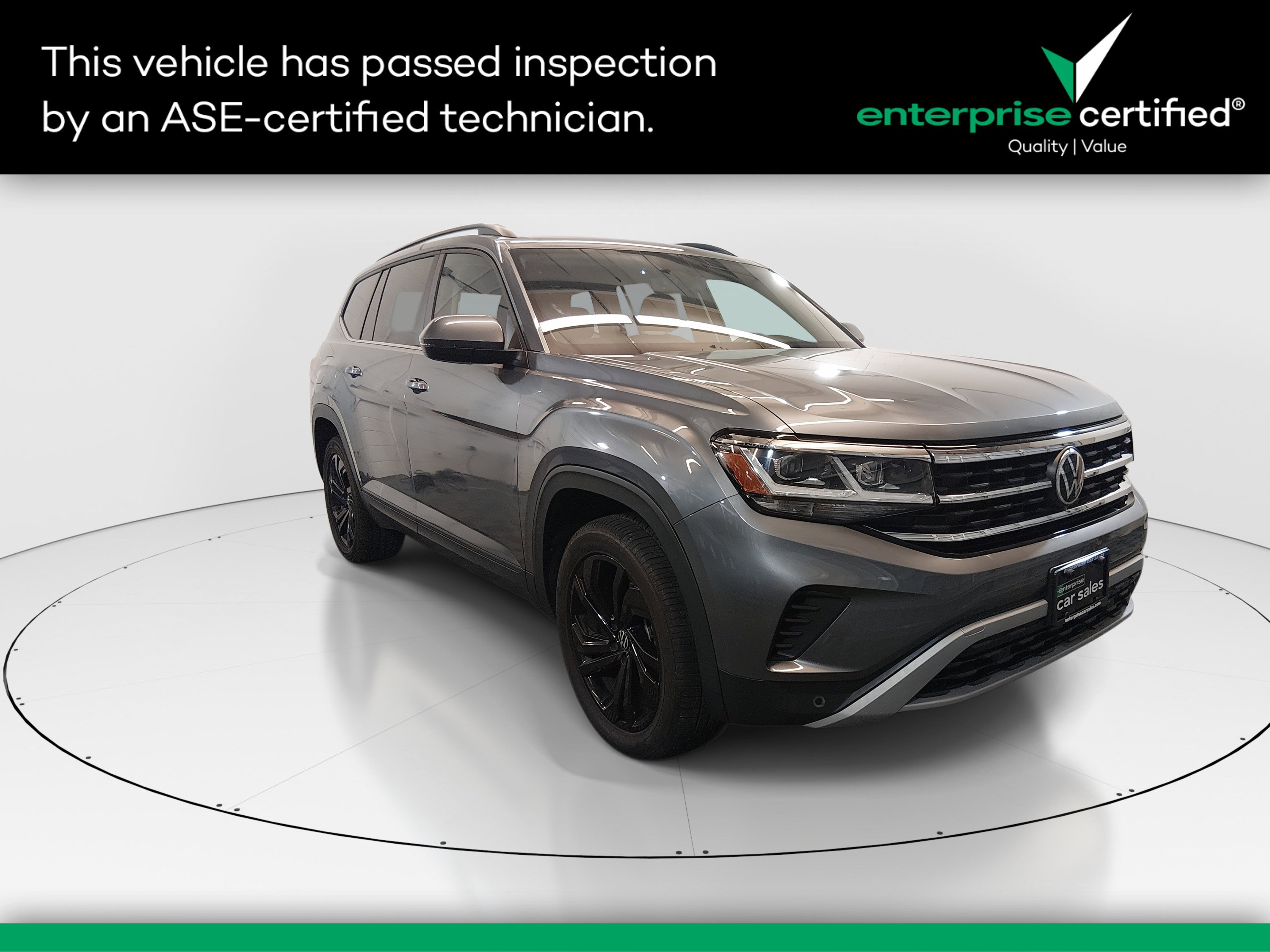 2022 Volkswagen Atlas SE w/Tech's photo