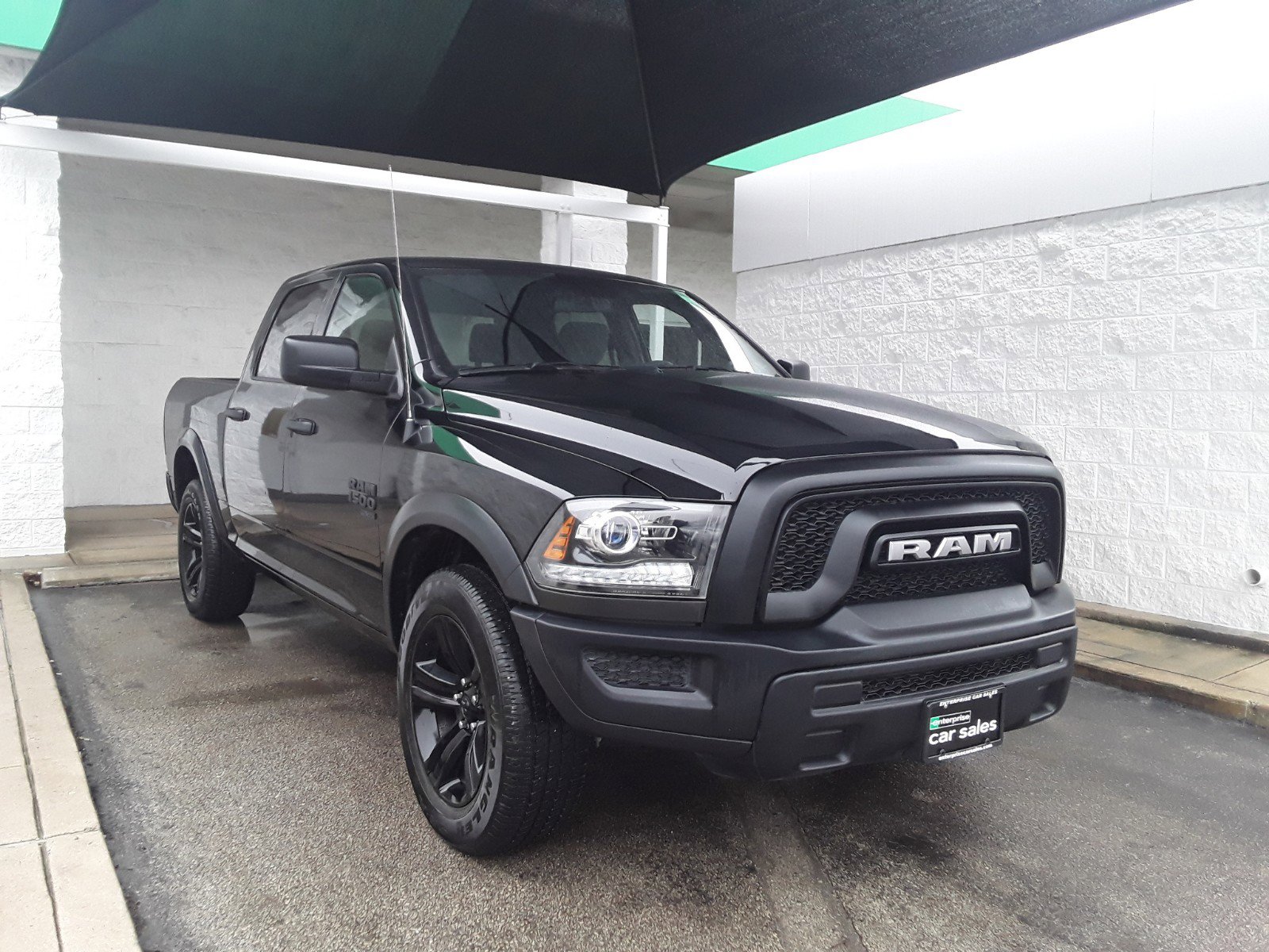 2024 Ram 1500 Classic Warlock 4x4 Crew Cab 5'7