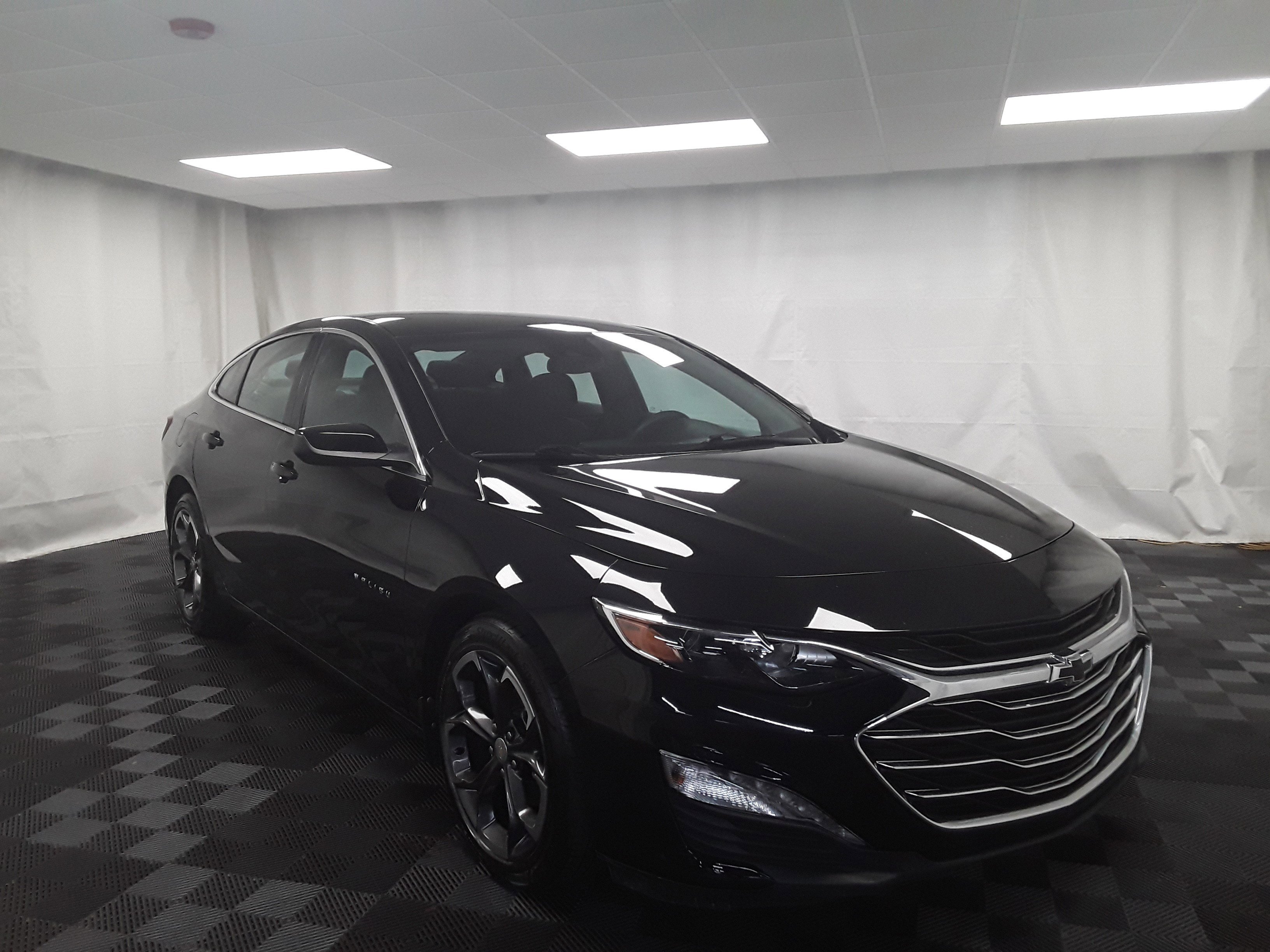 2022 Chevrolet Malibu 4dr Sdn LT