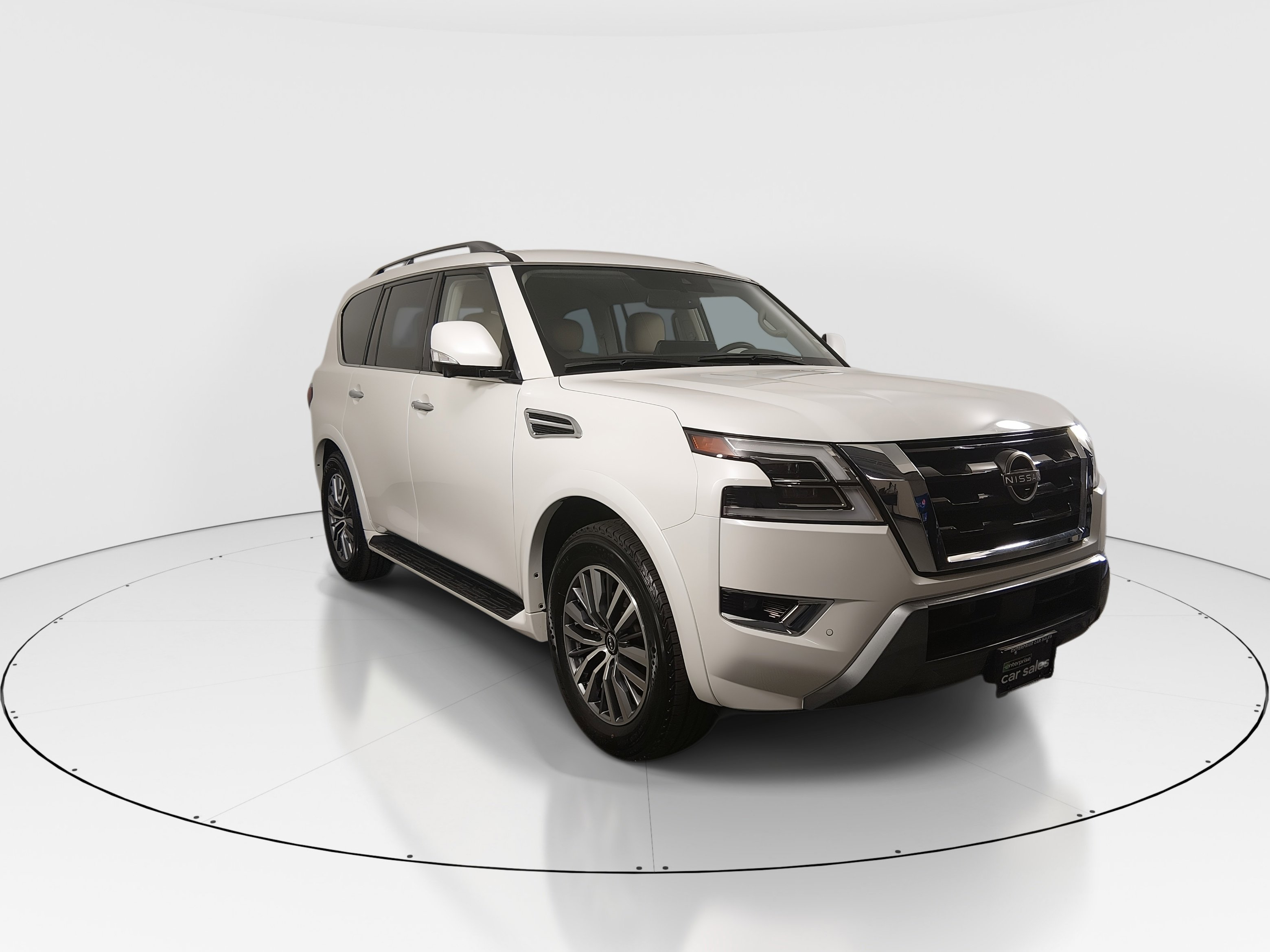 2023 Nissan Armada SL's photo