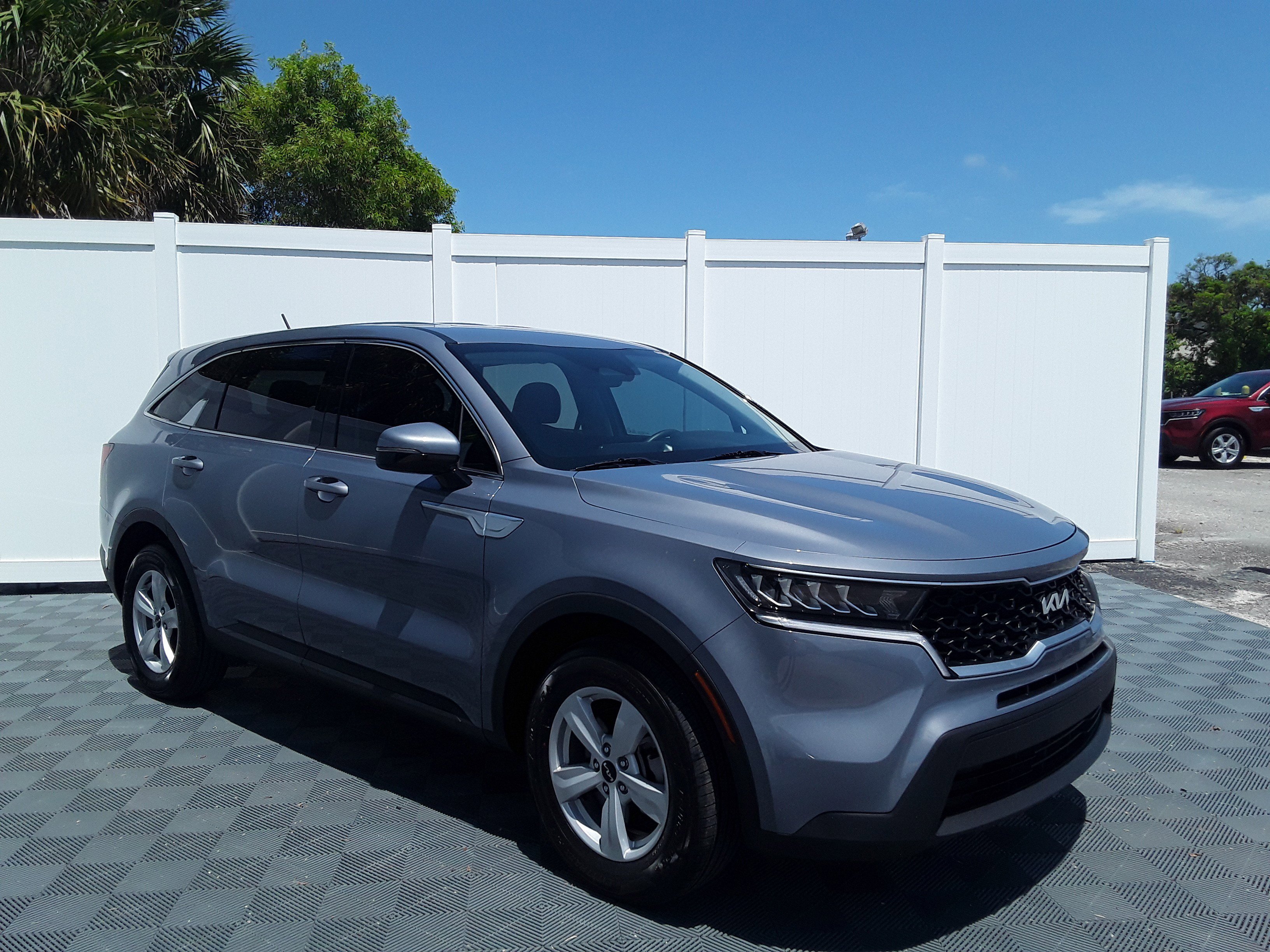2023 Kia Sorento LX FWD