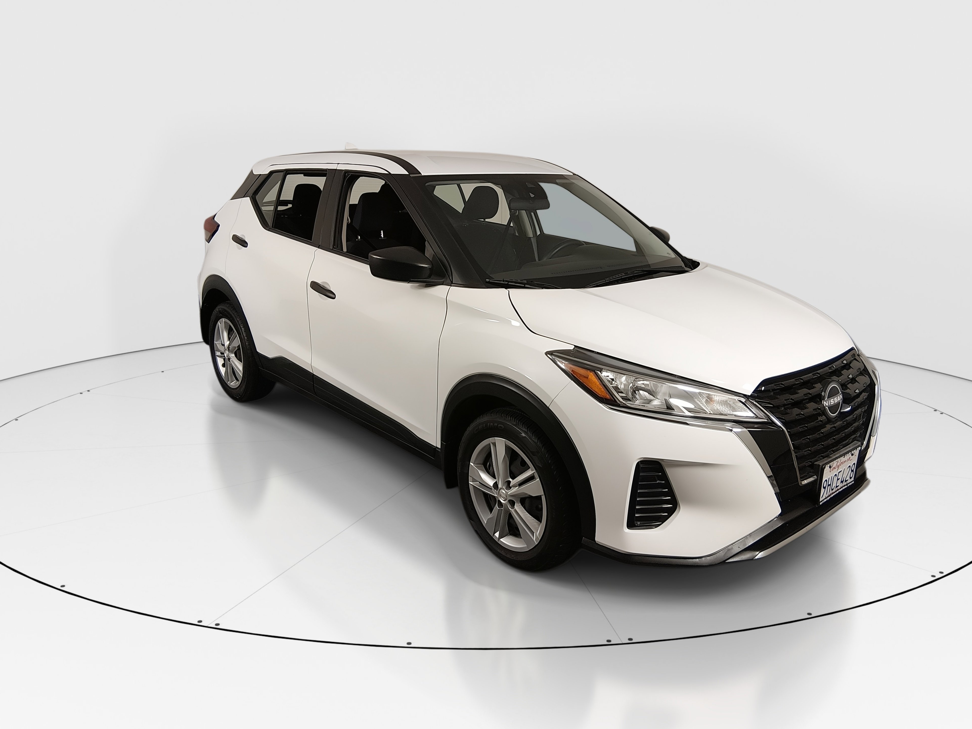 Used 2023 Nissan Kicks S FWD