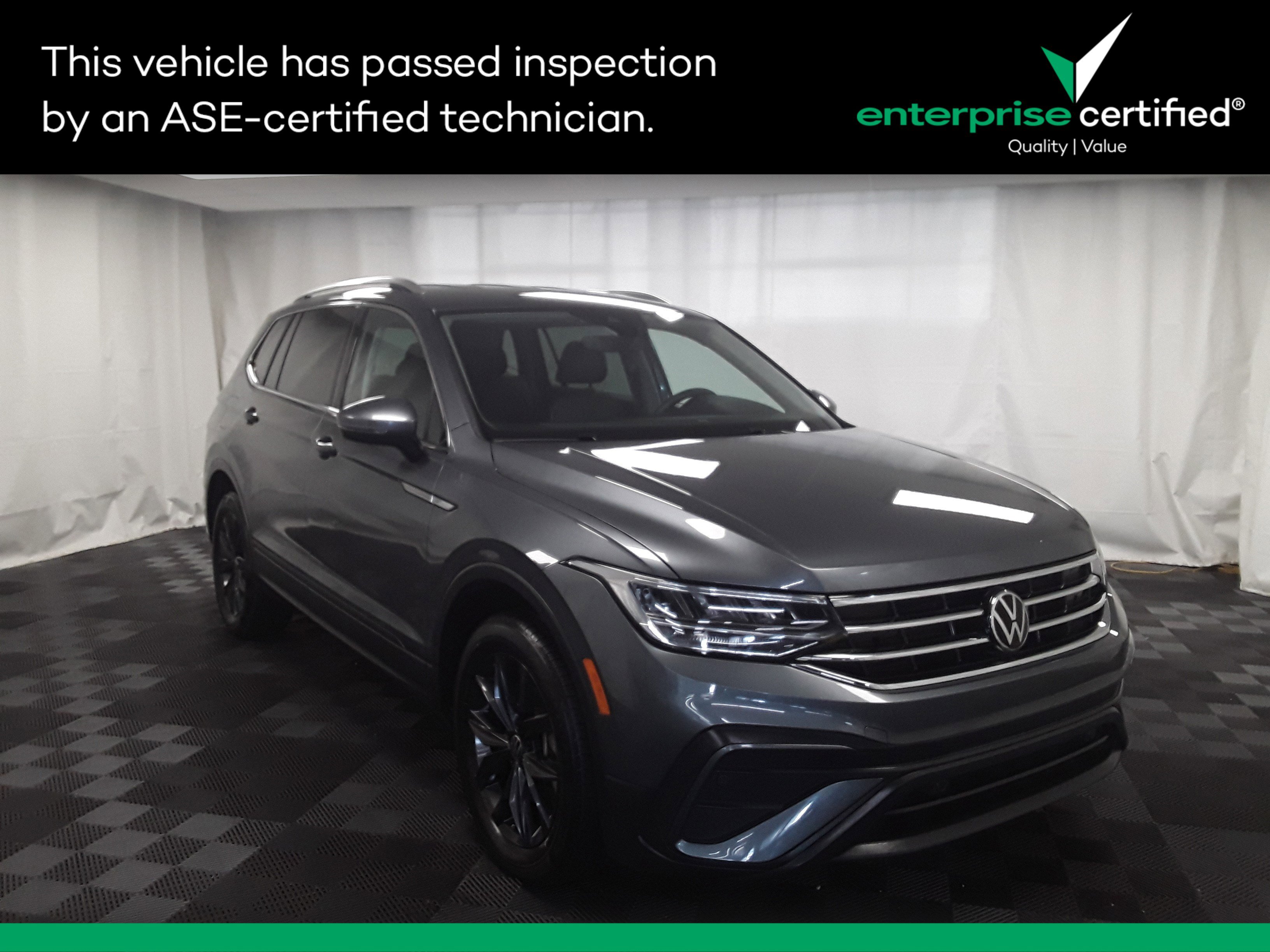 Used 2024 Volkswagen Tiguan 2.0T SE 4MOTION