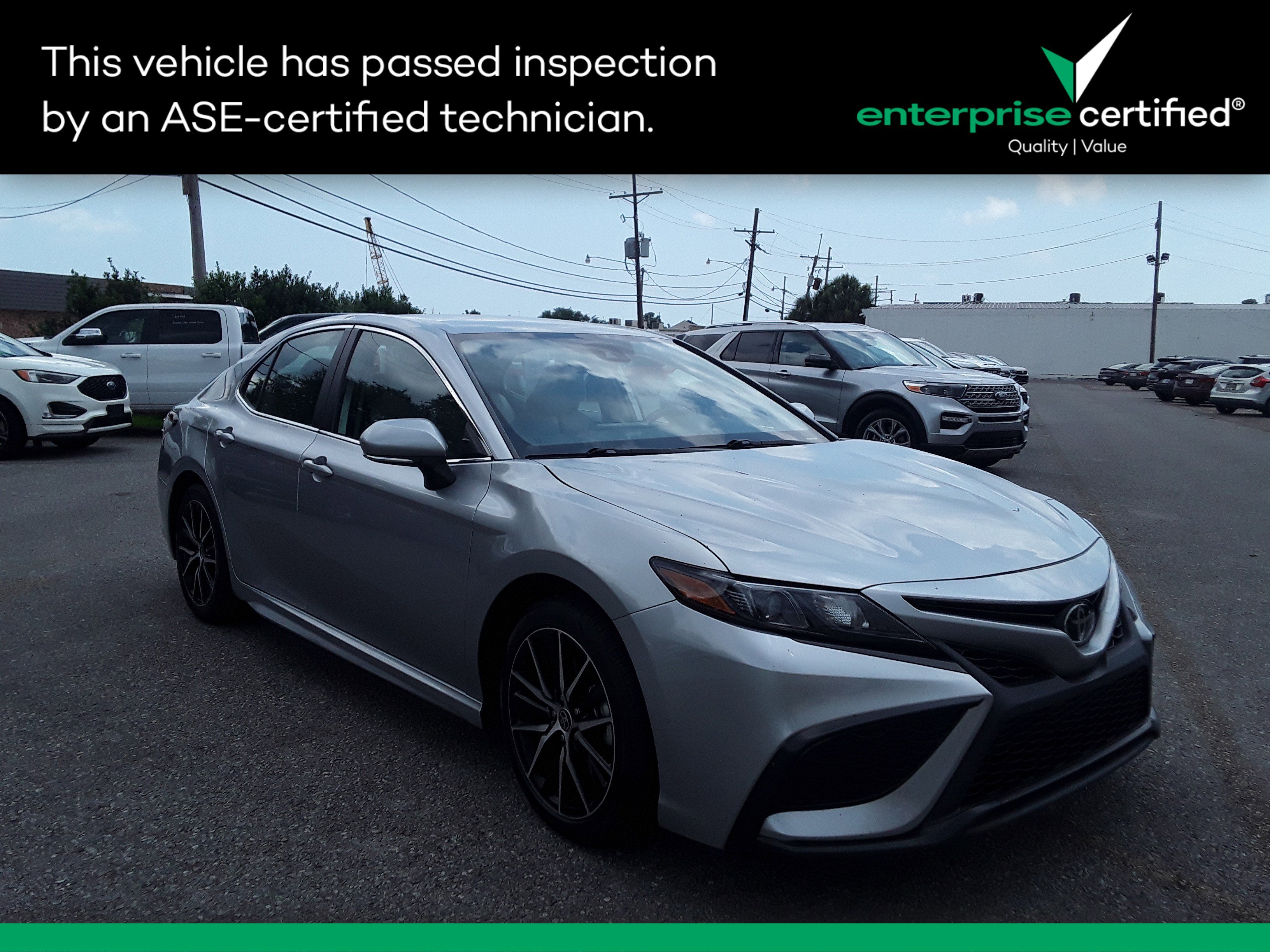 2023 Toyota Camry SE Auto