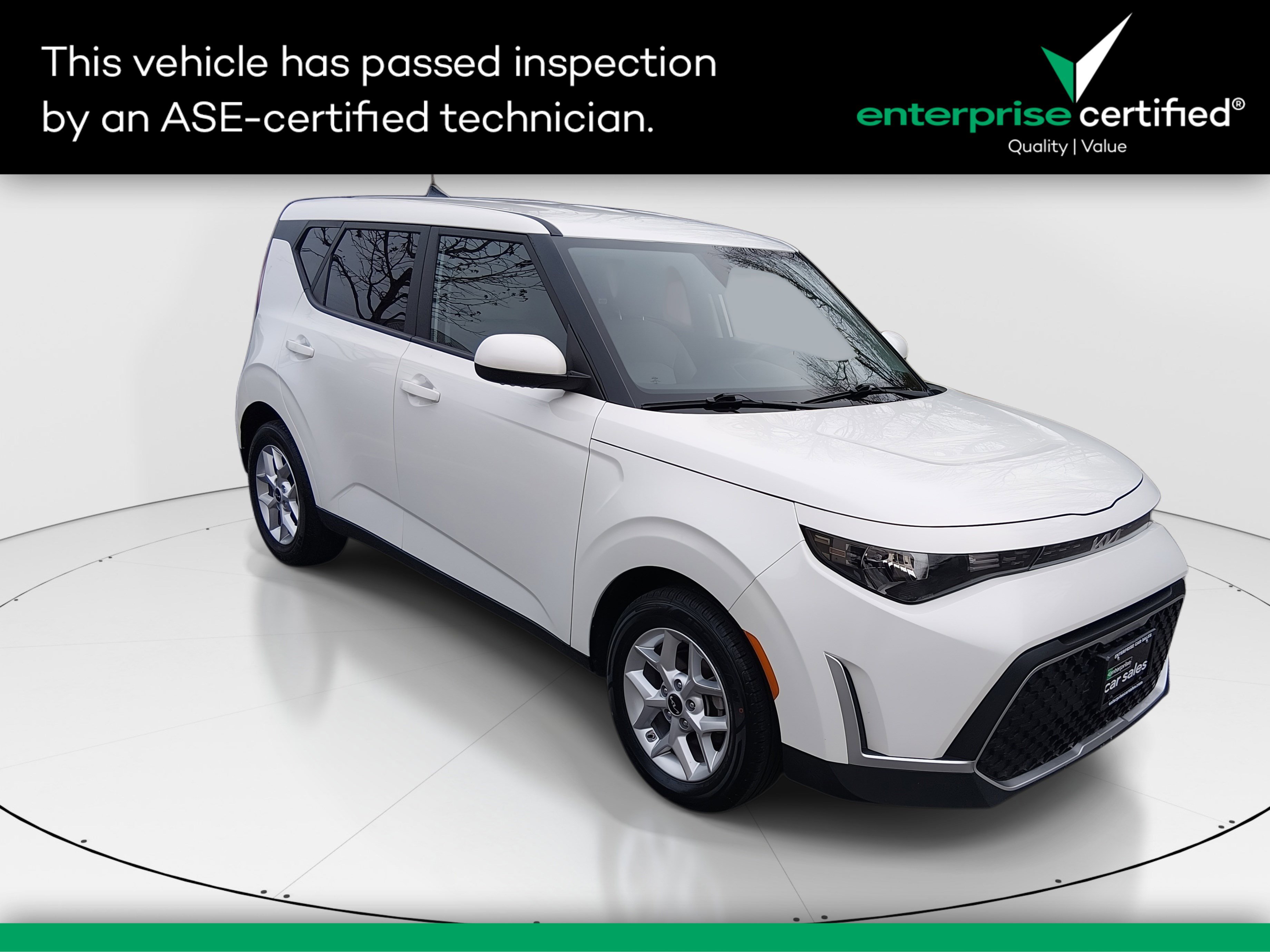 2025 Kia Soul LX's photo