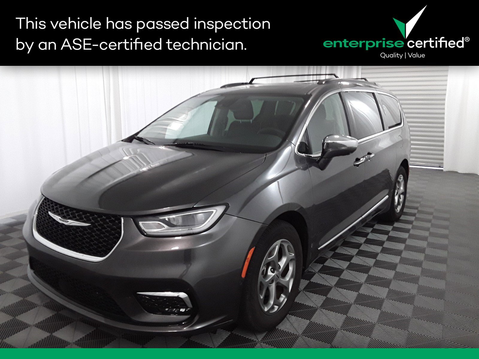 Used 2022 Chrysler Pacifica Limited FWD