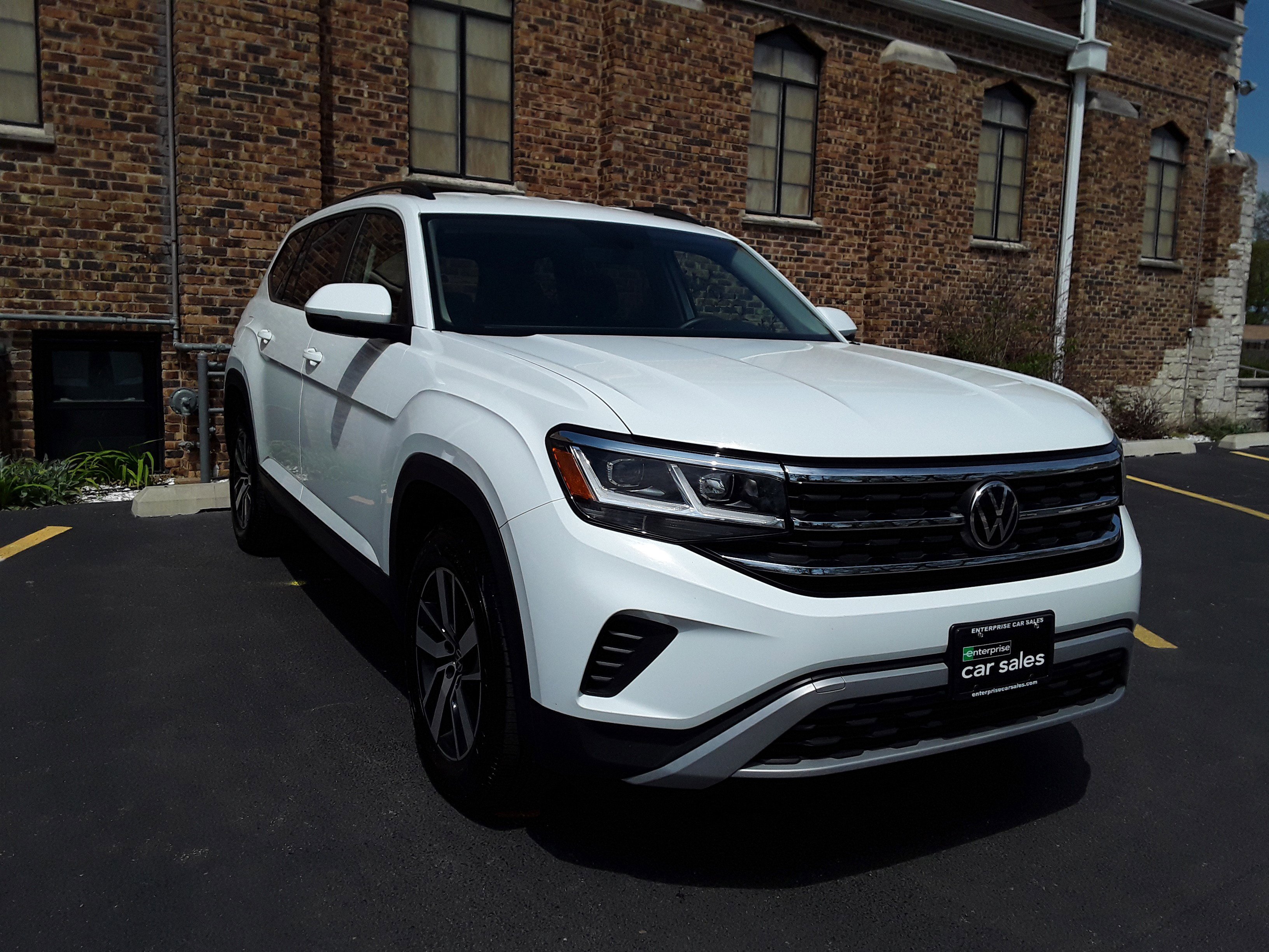2023 Volkswagen Atlas 2.0T SE FWD